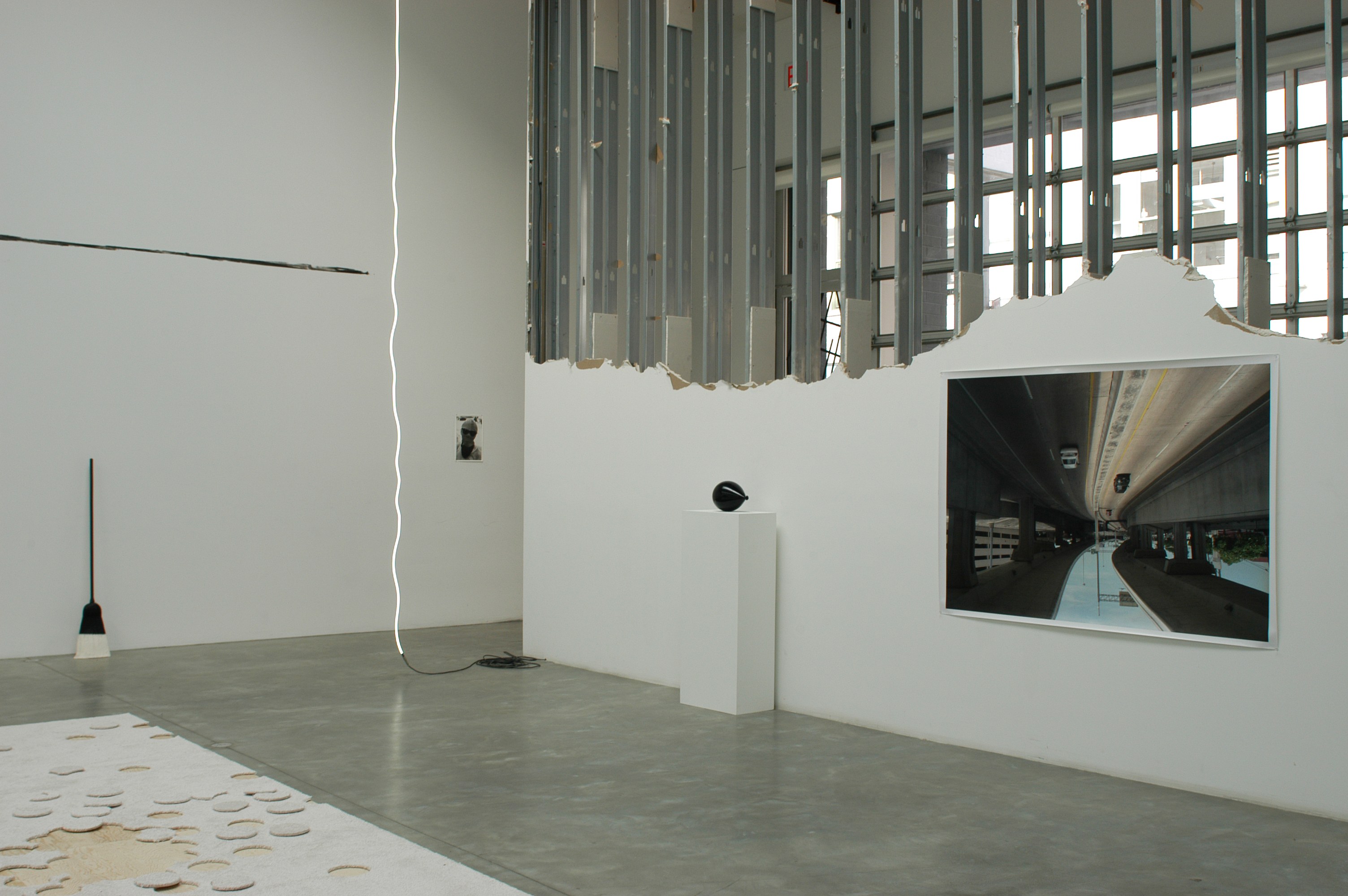Michel François, Theater of Operations at Bortolami, photo 15