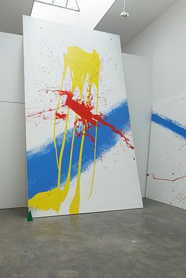 Image 4 of 40