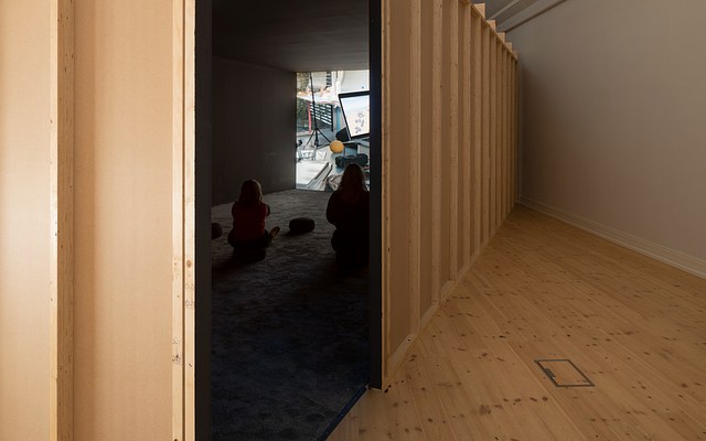 Image 1 of 7