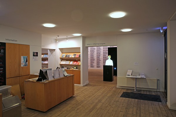 Image 11 of 30