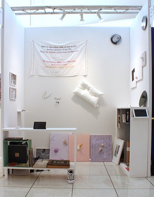 Image 2 of 18