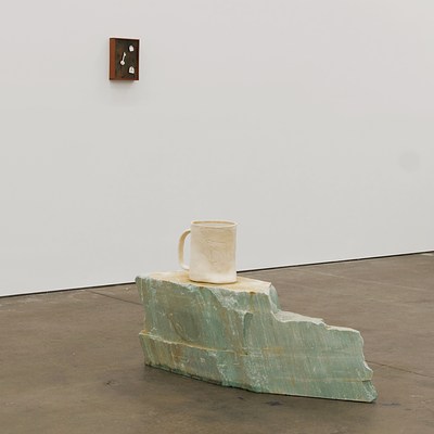 Image 4 of 28
