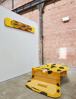 Image 4 of 18