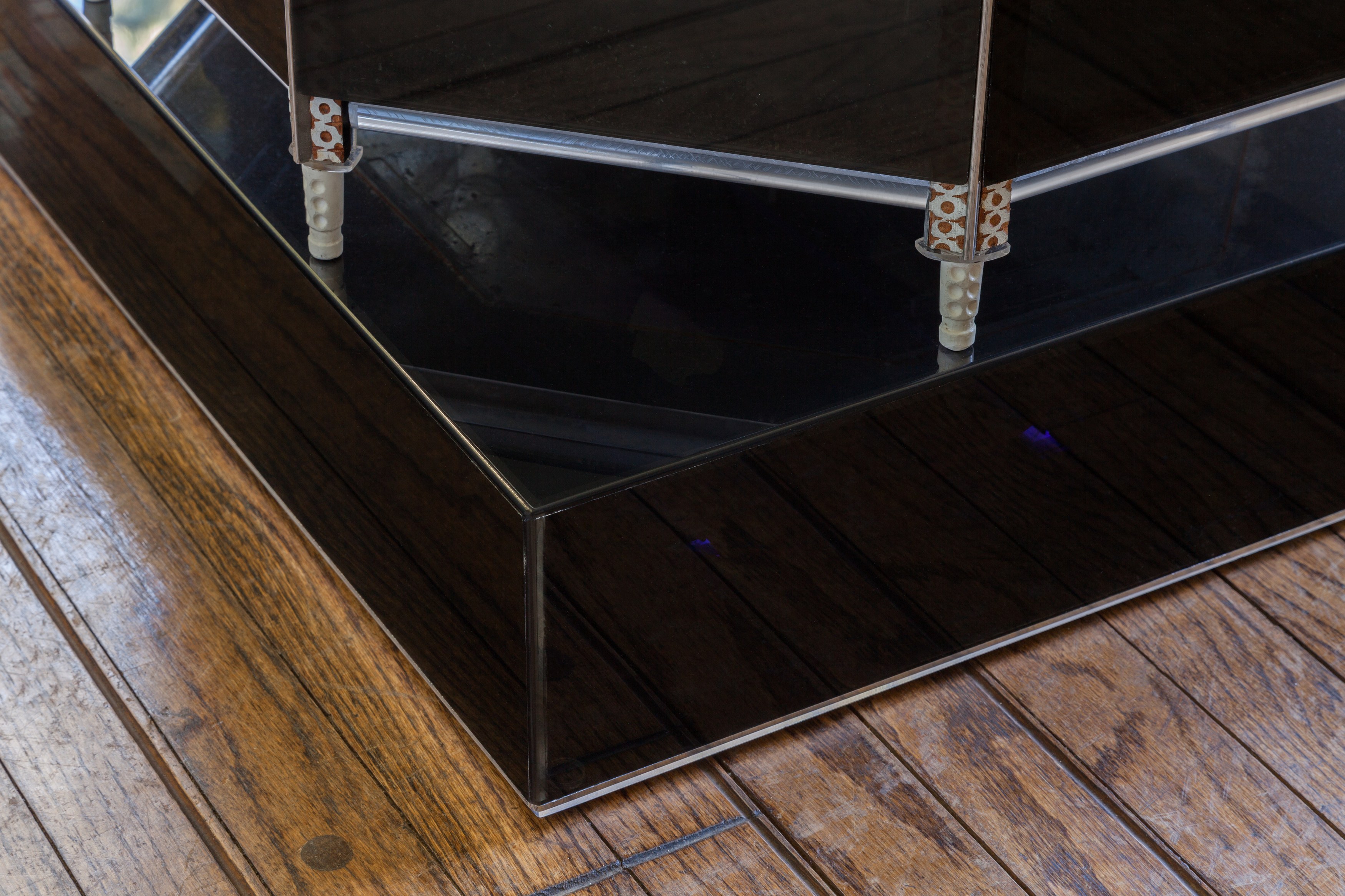Lukas Geronimas, Swallow Your World at Parker Gallery, photo 26
