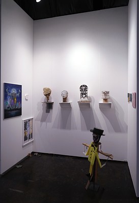 Image 2 of 22