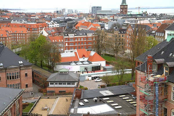 Image 9 of 9
