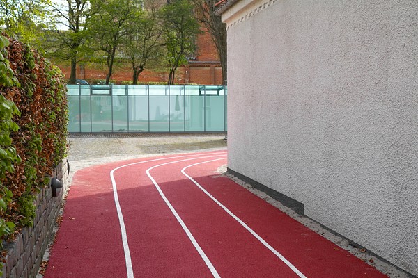 Image 5 of 9