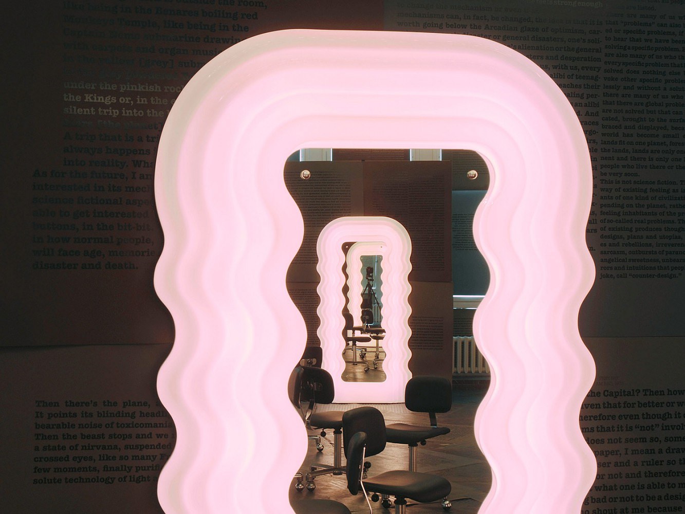 Lili Reynaud-Dewar, Ettore Sottsass at Schinkel Pavillon, photo 3
