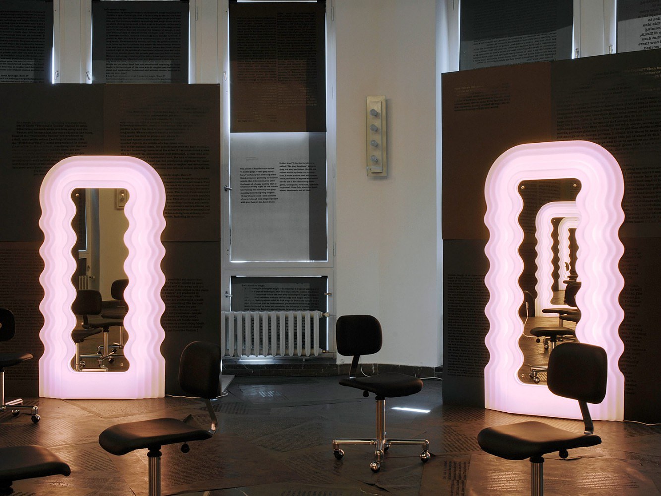 Lili Reynaud-Dewar, Ettore Sottsass at Schinkel Pavillon, photo 2