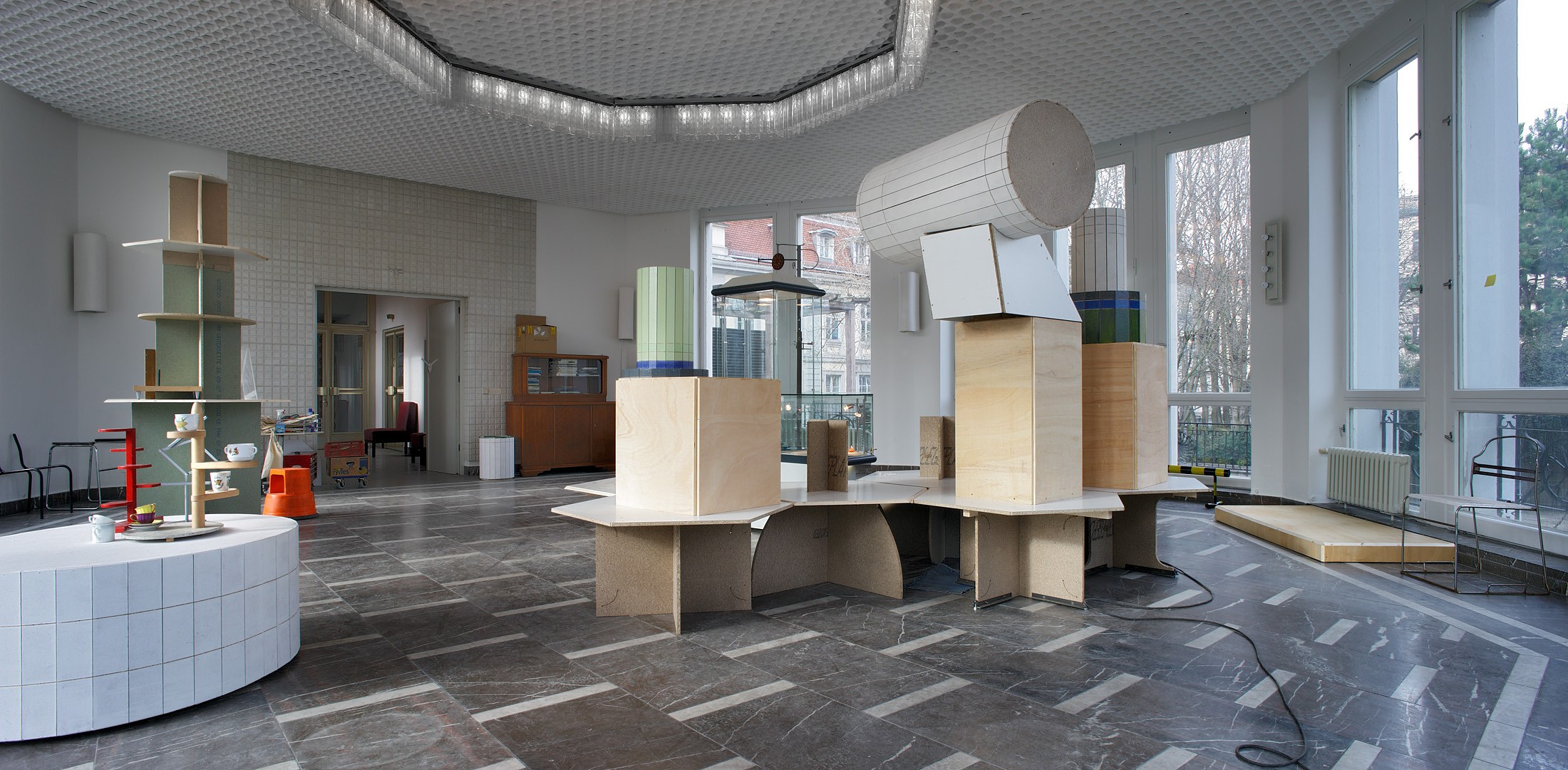Manfred Pernice, Allgemeine Werkstatt Ausstellung at Schinkel Pavillon, photo 3