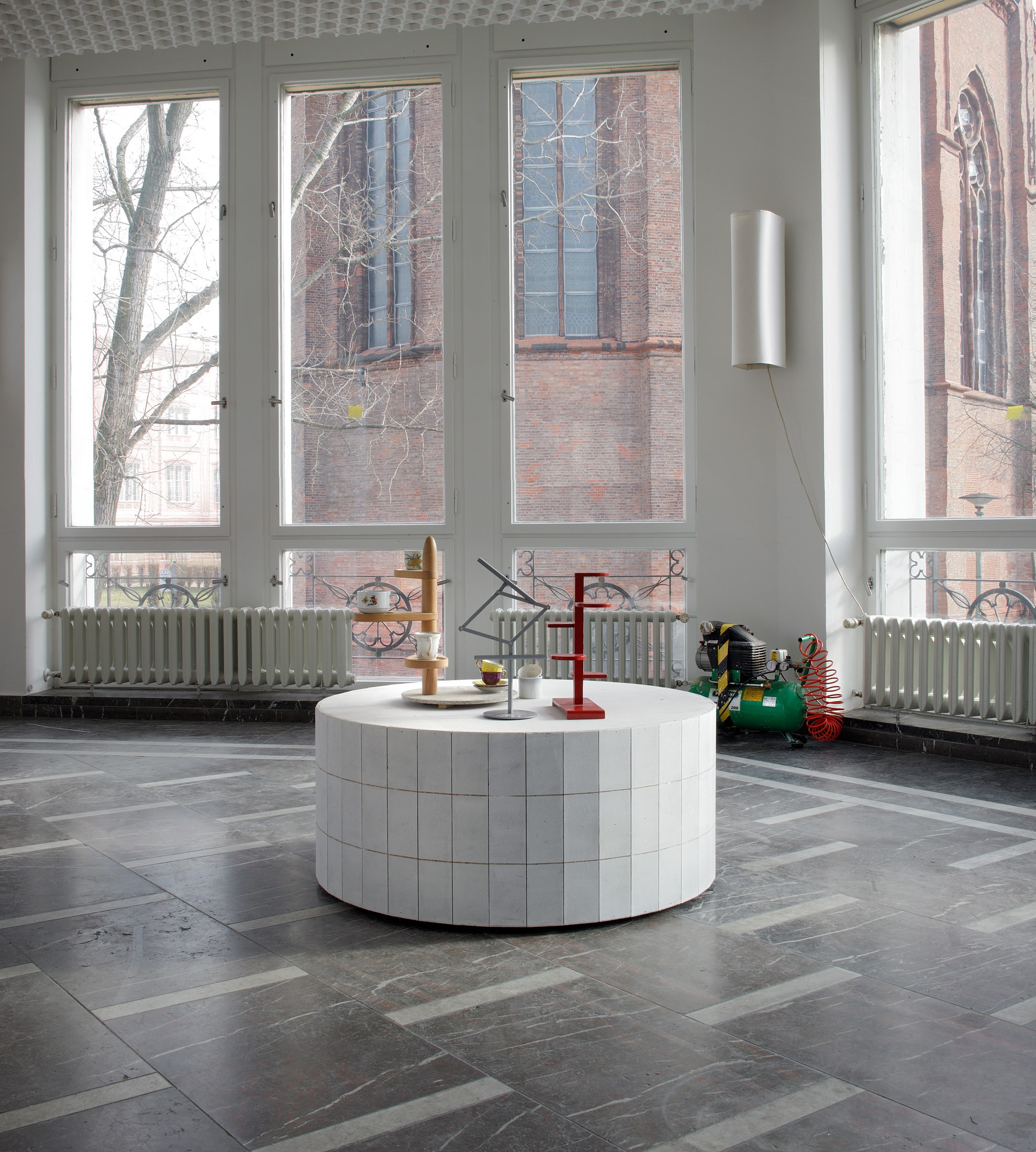 Manfred Pernice, Allgemeine Werkstatt Ausstellung at Schinkel Pavillon, photo 8
