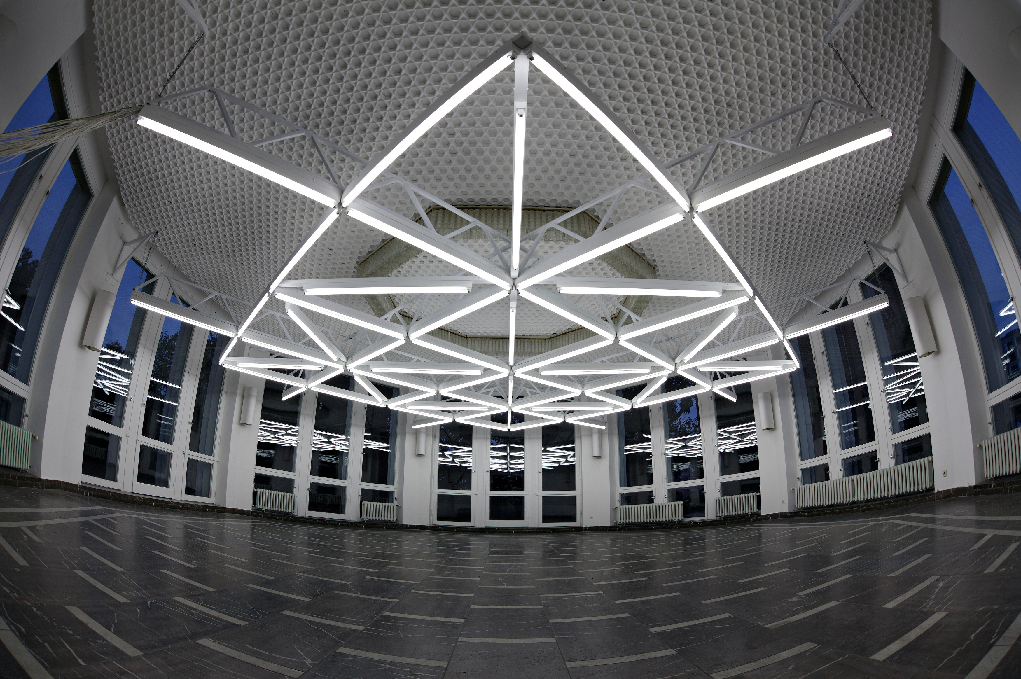 Dirk Bell, LI've is LI've at Schinkel Pavillon, photo 2