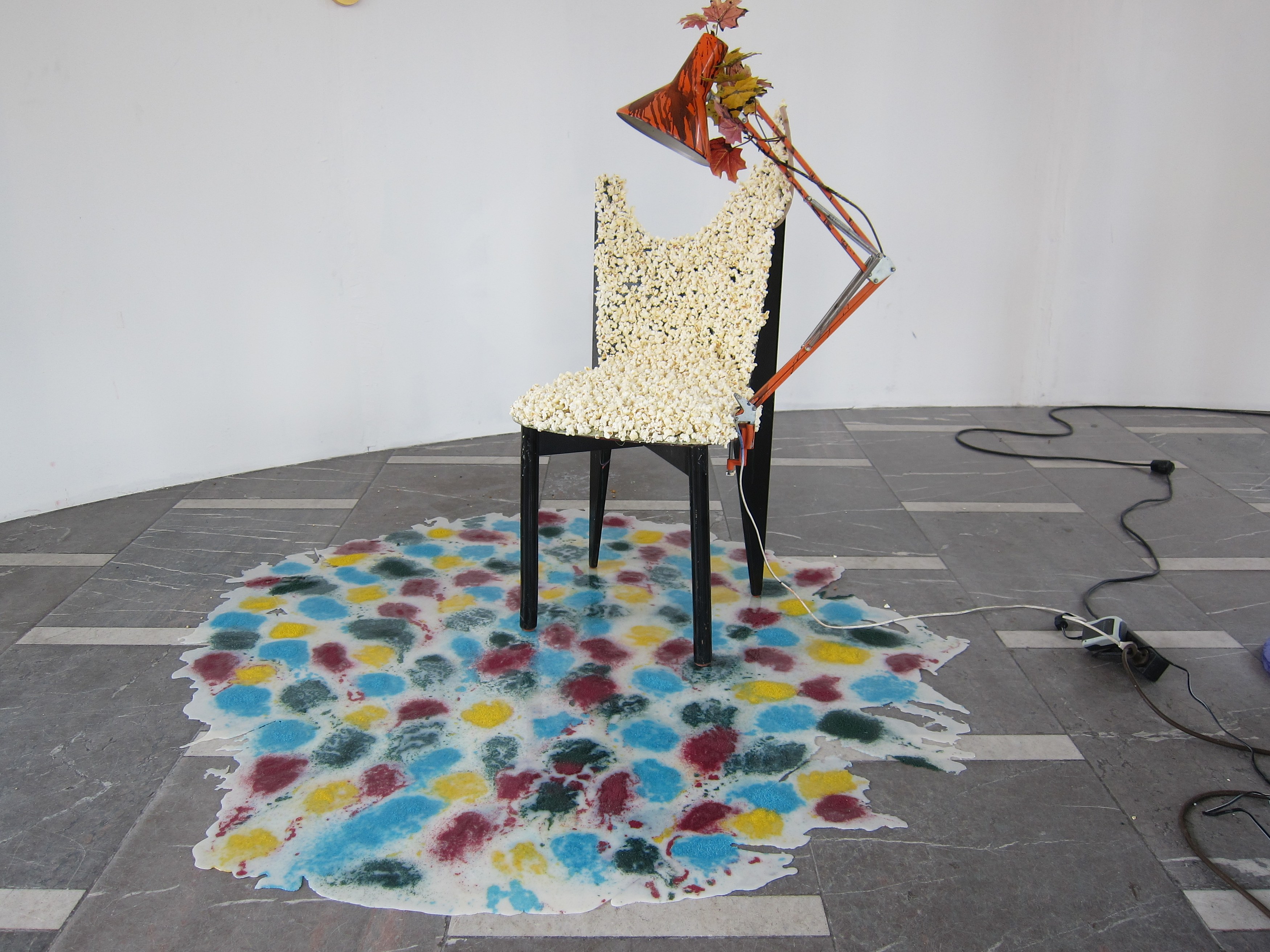 Gelitin, – Stop – Ana Ly Sing – Stop – at Schinkel Pavillon, photo 27