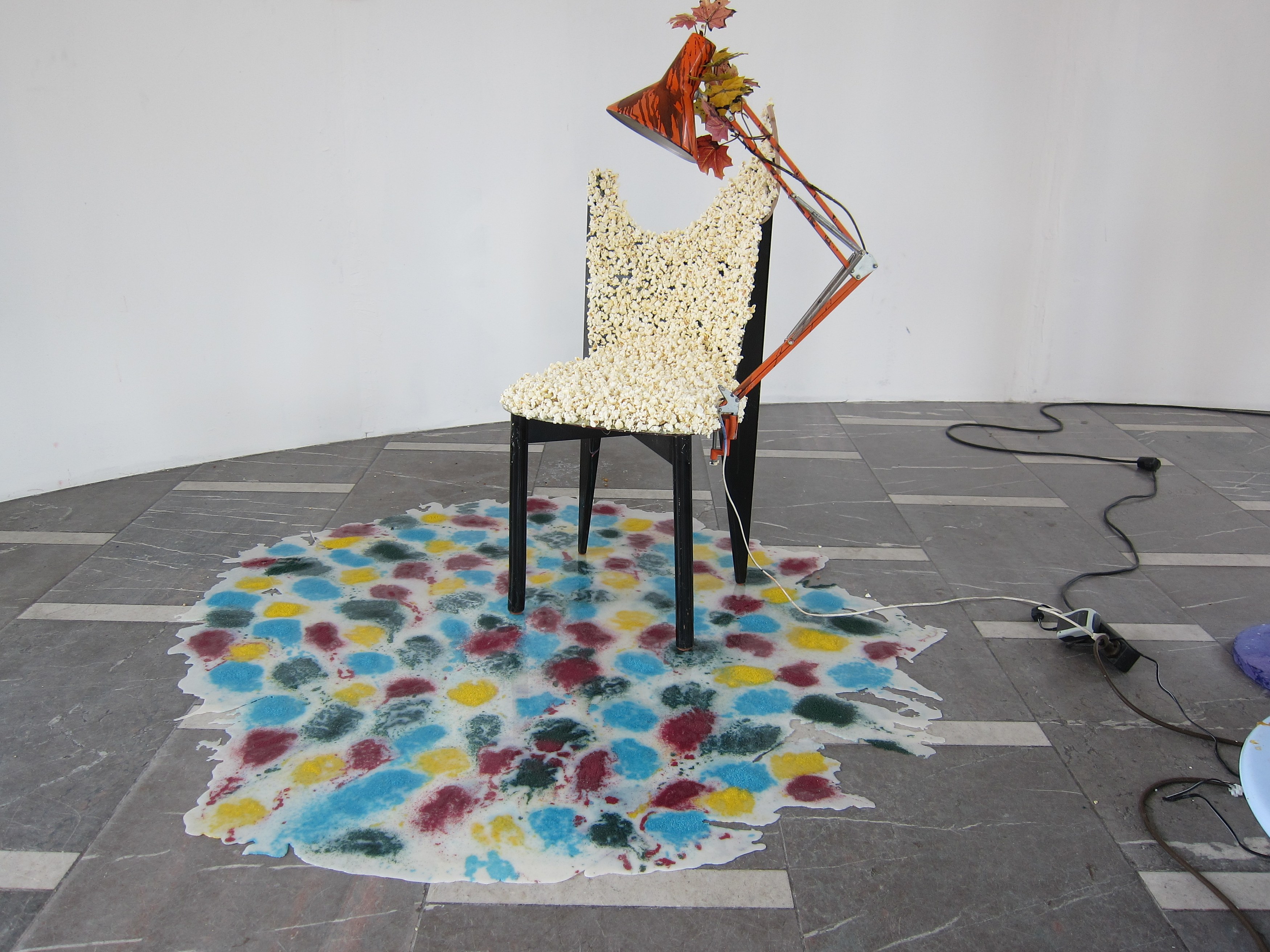 Gelitin, – Stop – Ana Ly Sing – Stop – at Schinkel Pavillon, photo 28