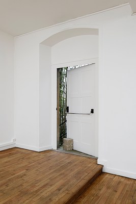Image 22 of 75