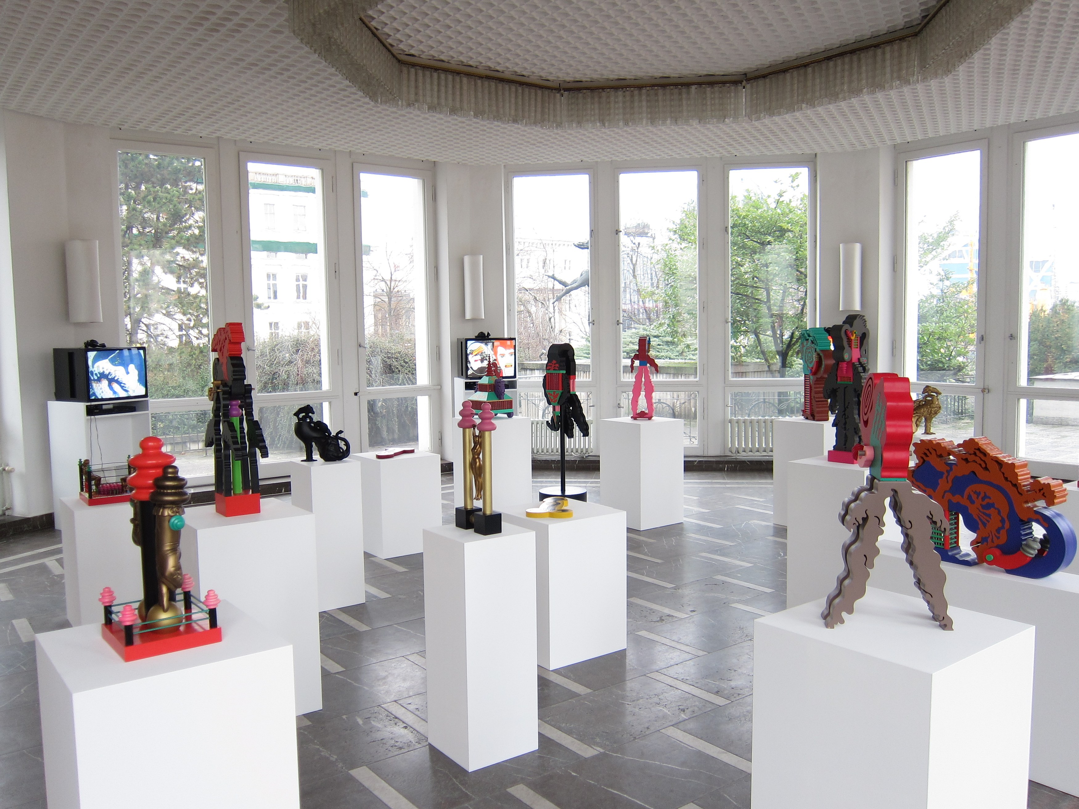 Keiichi Tanaami, No More War at Schinkel Pavillon, photo 22