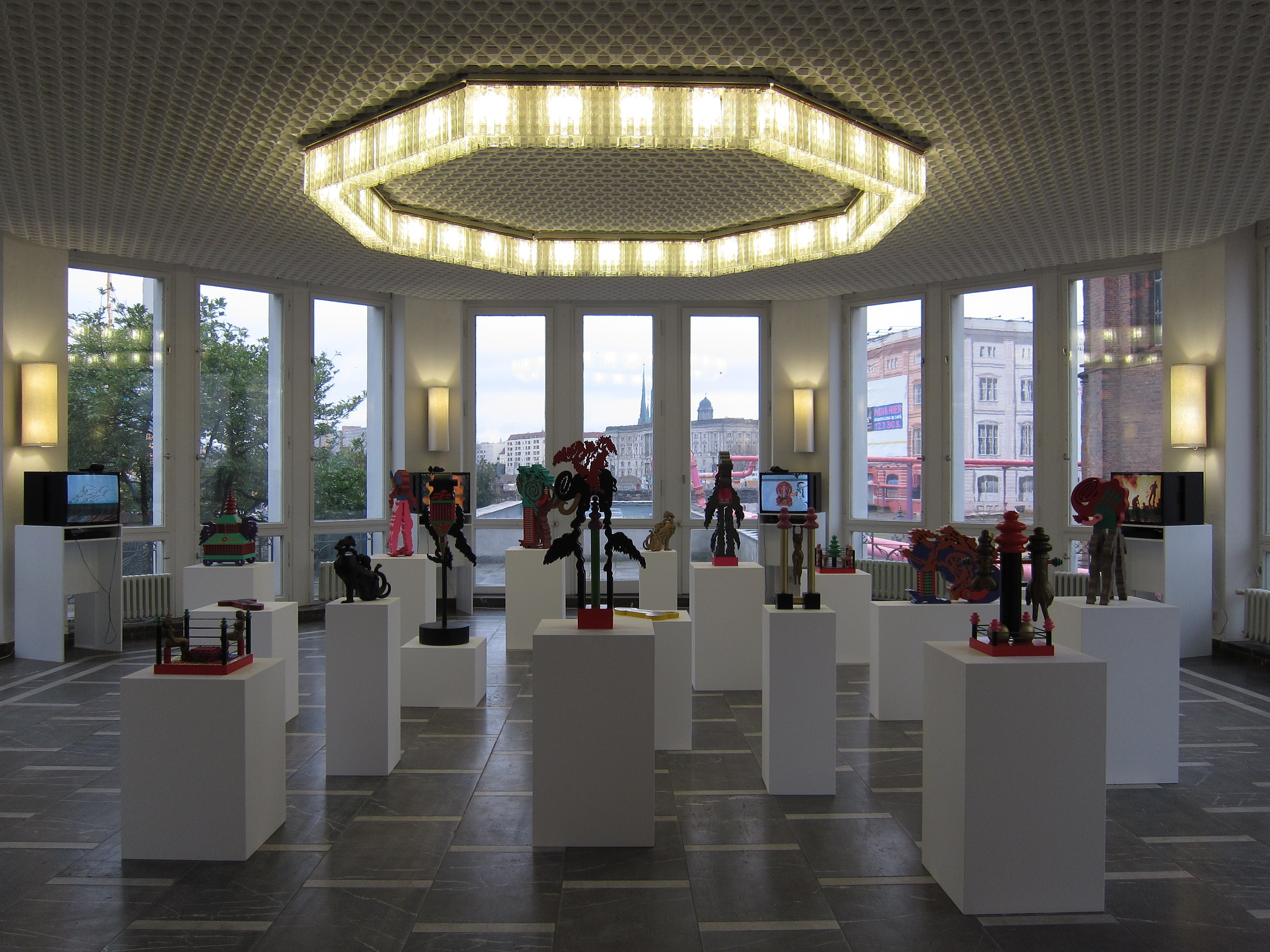 Keiichi Tanaami, No More War at Schinkel Pavillon, photo 2