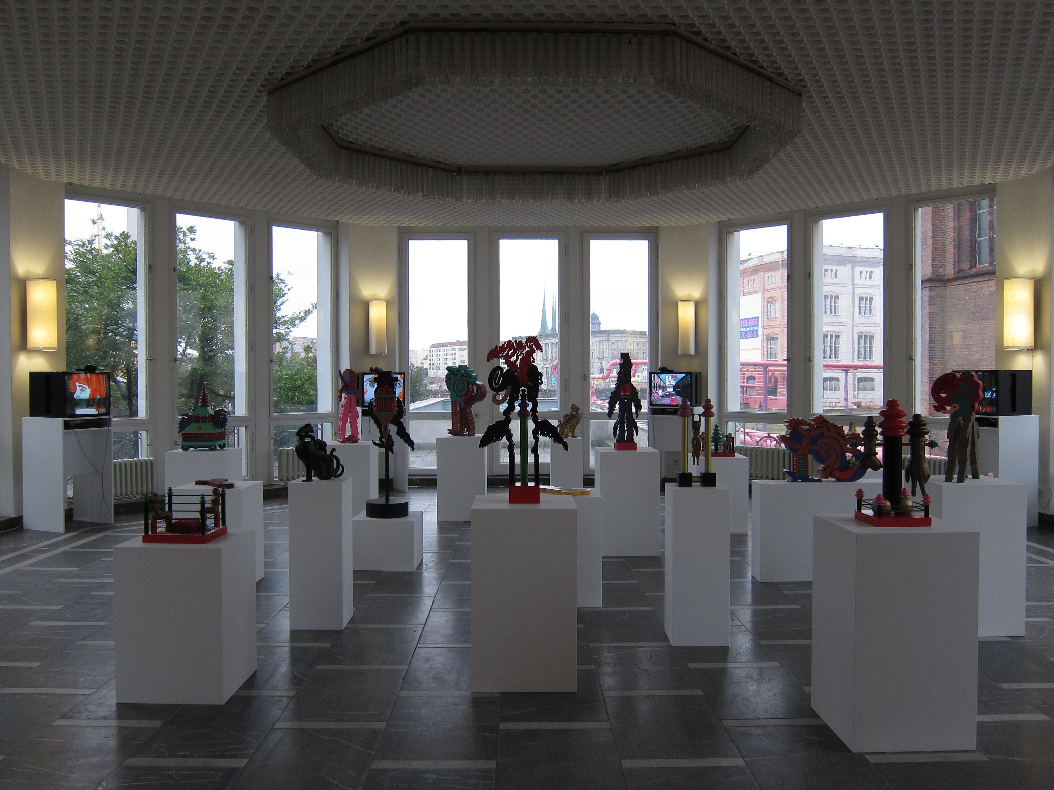 Keiichi Tanaami, No More War at Schinkel Pavillon, photo 5