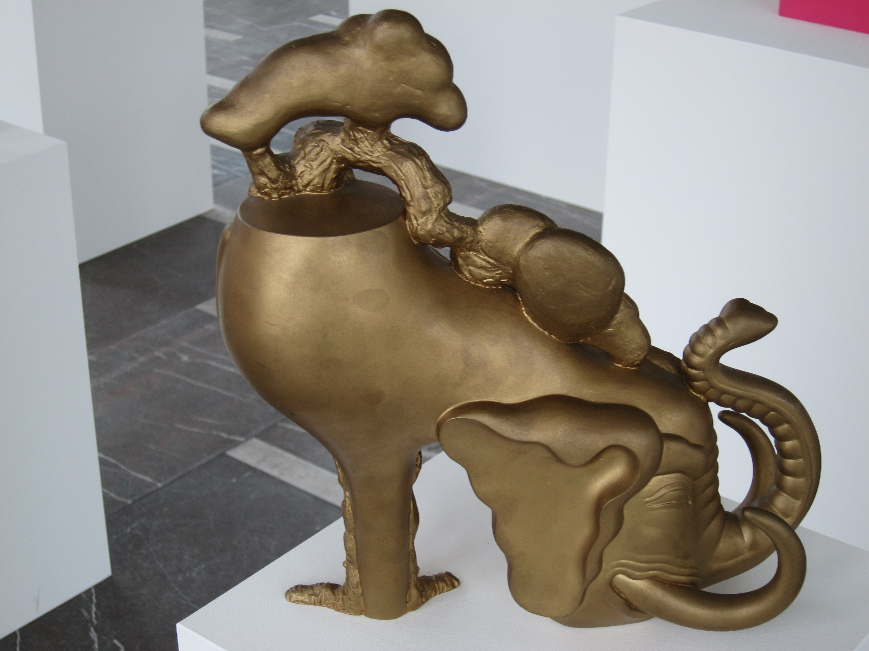 Keiichi Tanaami, No More War at Schinkel Pavillon, photo 65