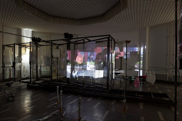 Image 4 of 8