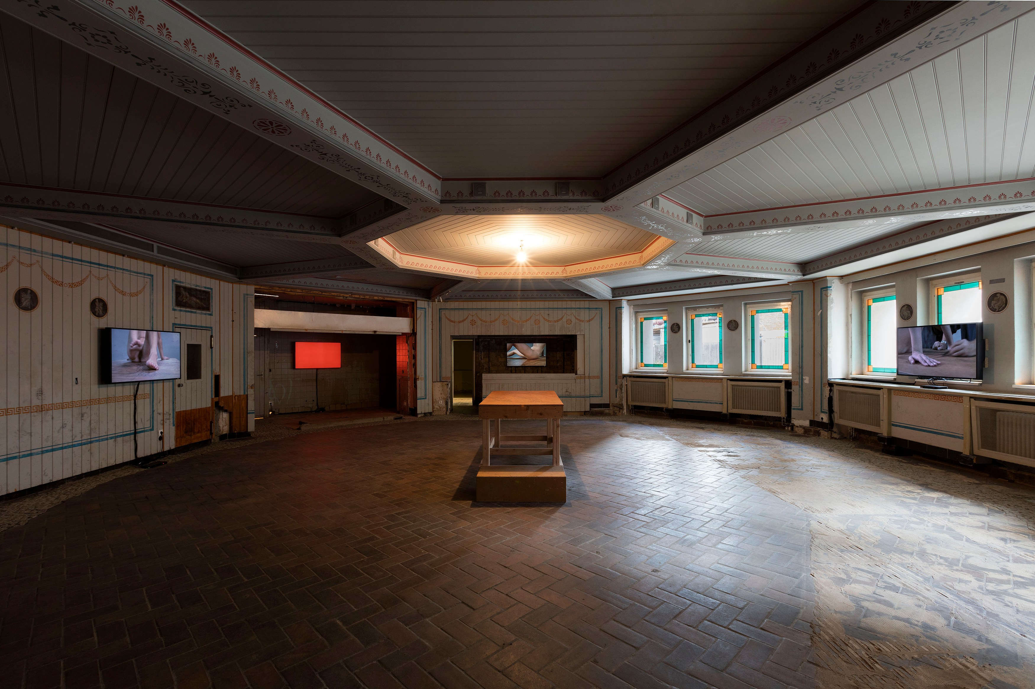 Paul McCarthy, Untitled at Schinkel Pavillon, photo 9