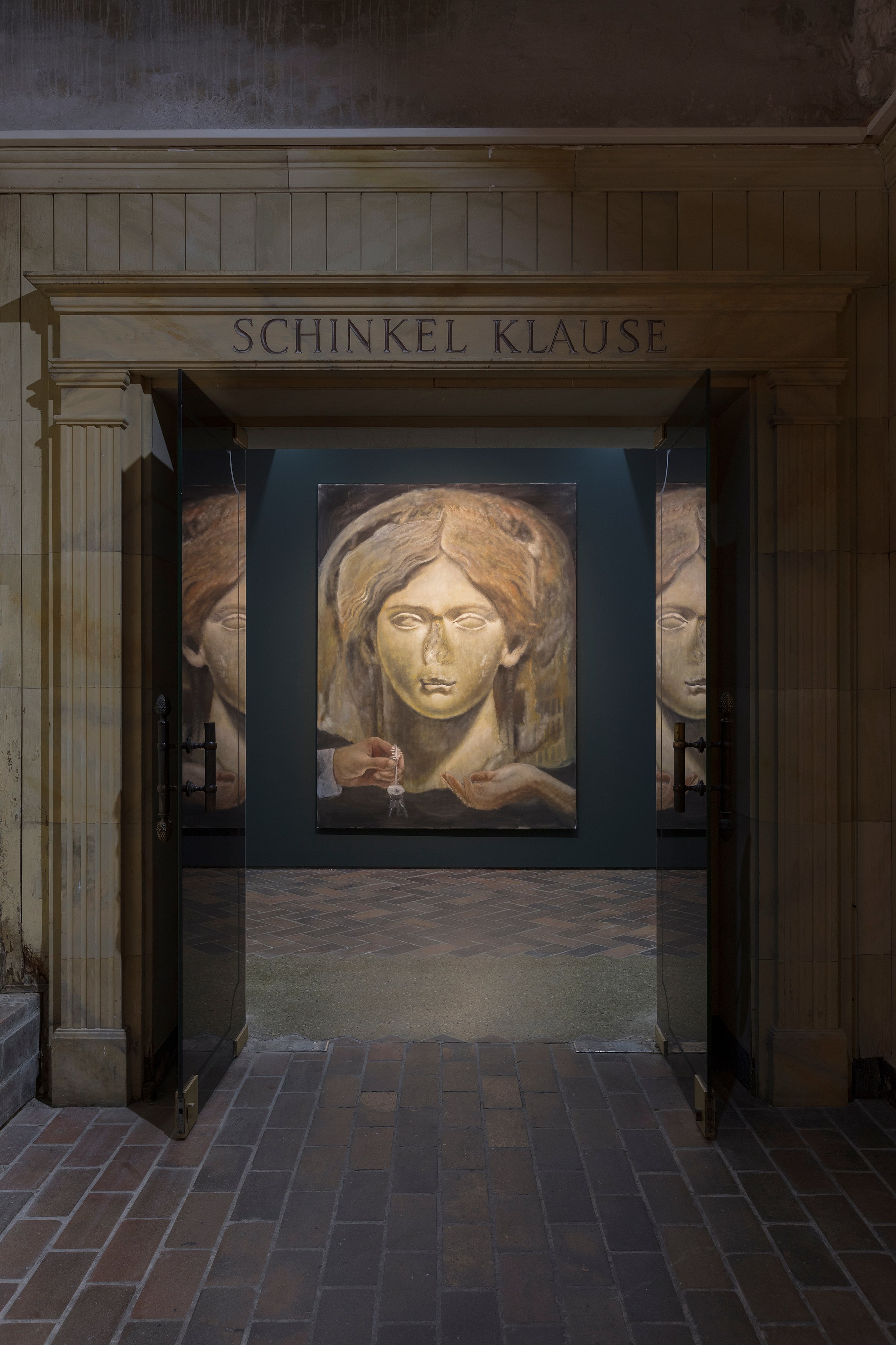 Victor Man, Jill Mulleady, Issy Wood, Claude Mirrors at Schinkel Pavillon, photo 2