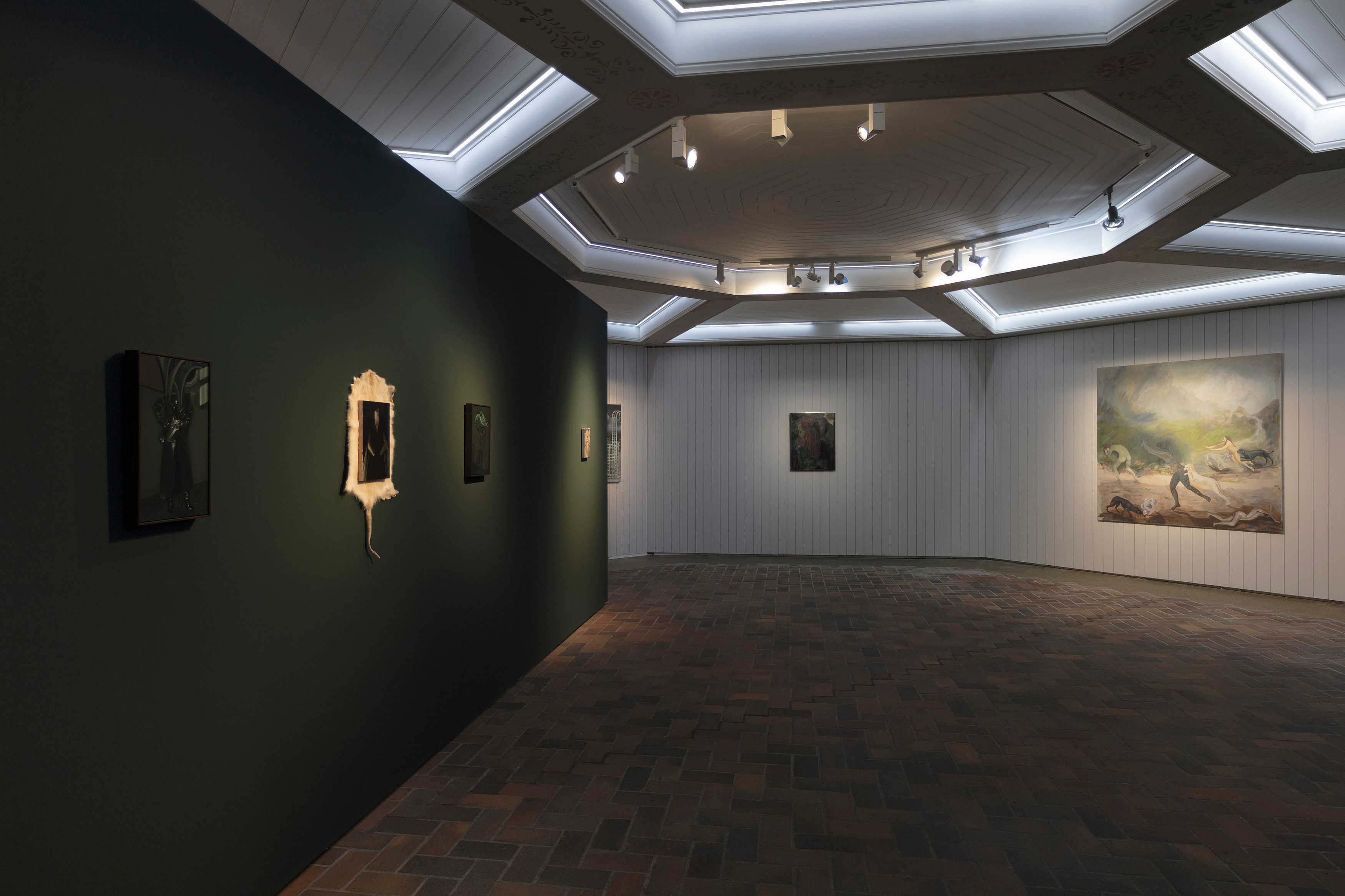 Victor Man, Jill Mulleady, Issy Wood, Claude Mirrors at Schinkel Pavillon, photo 7