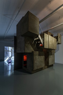 Image 10 of 18