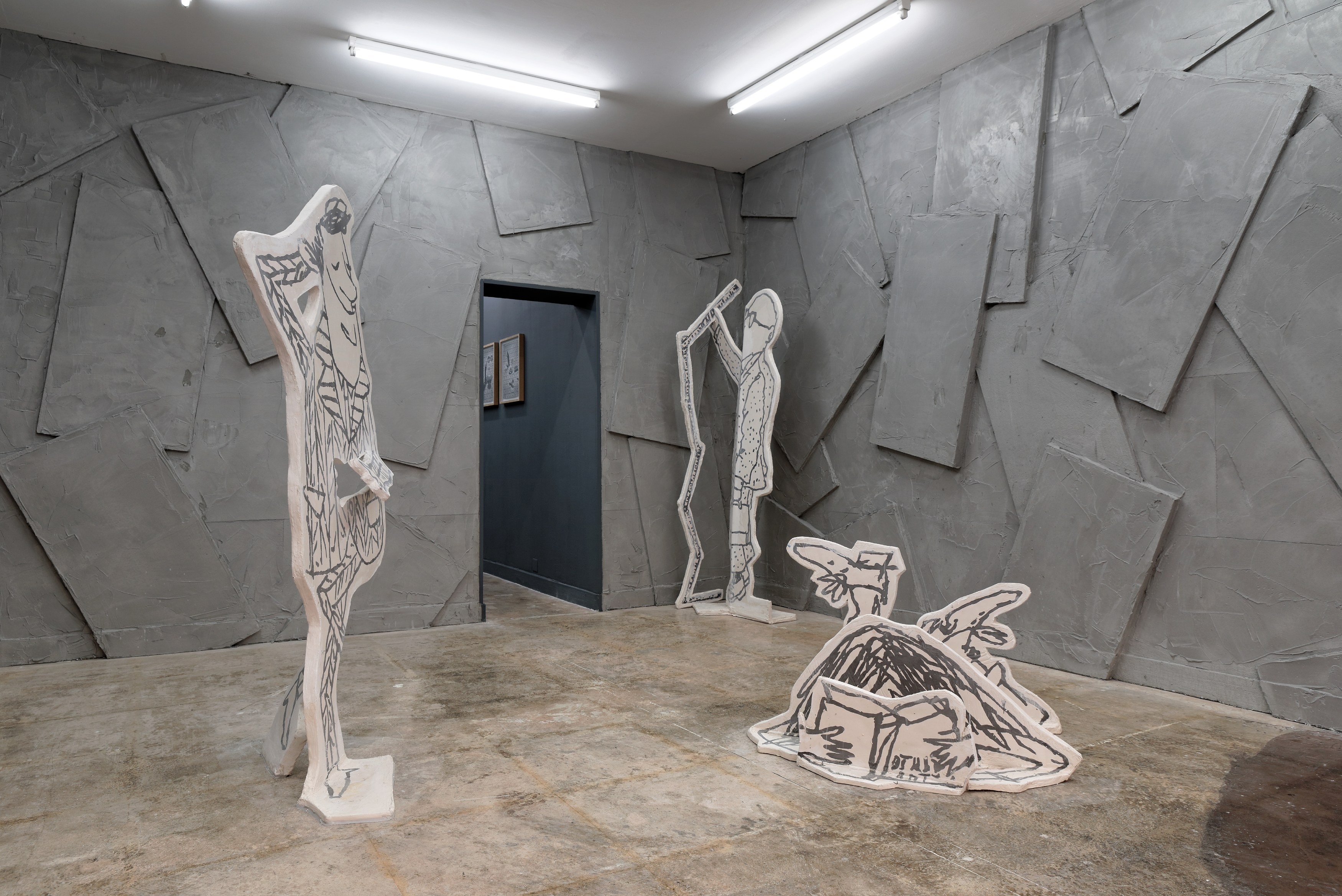 Mick Peter, Porcine Lout in the Mirror Lounge at Tragic Venus, CELESTE | data center Marilyn, Champs-sur-Marne, photo 8