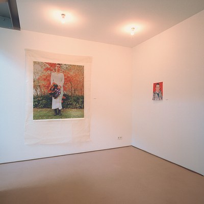 Image 3 of 4