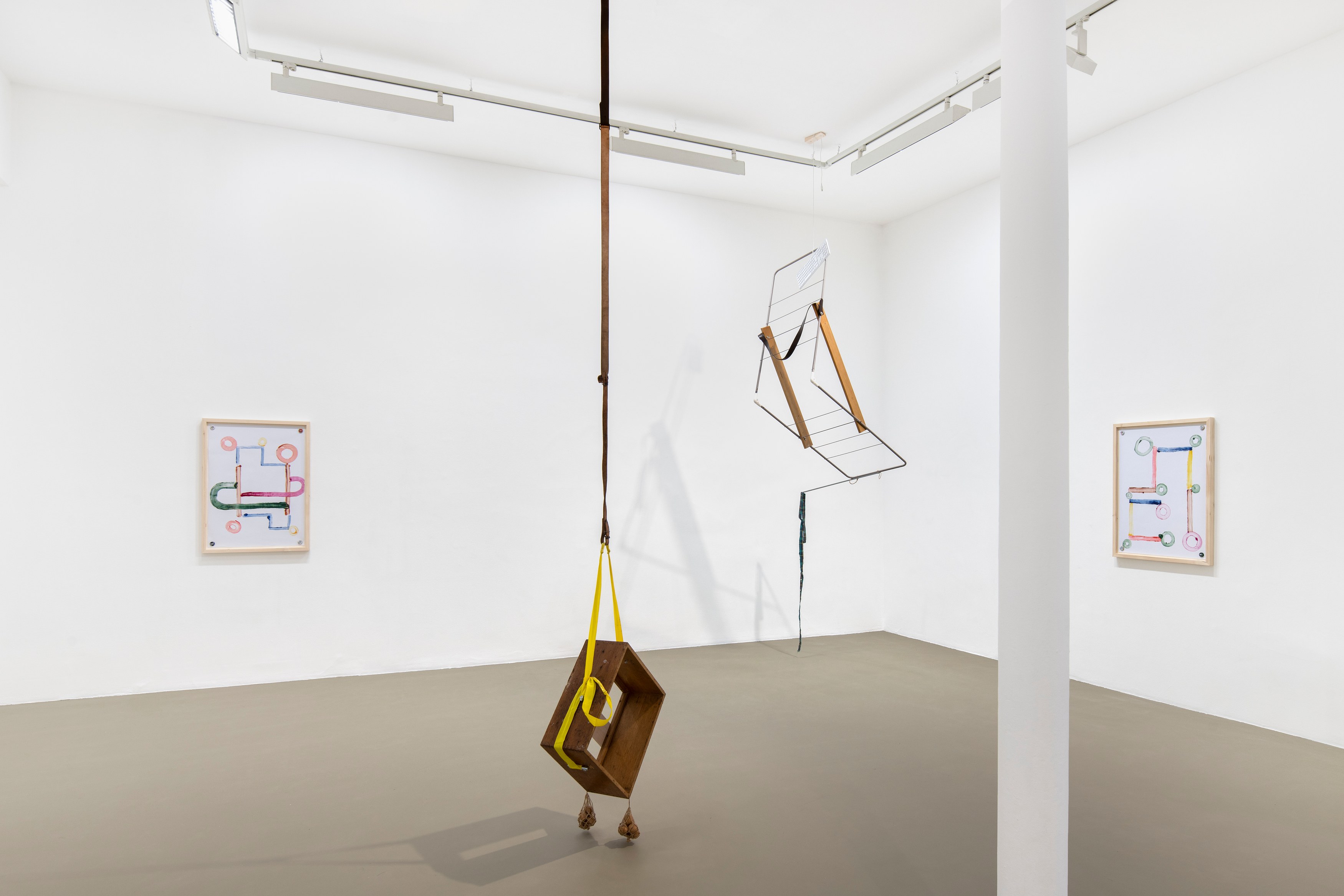 Abraham Cruzvillegas, La Señora de Las Nueces at Galerie Chantal Crousel, photo 3