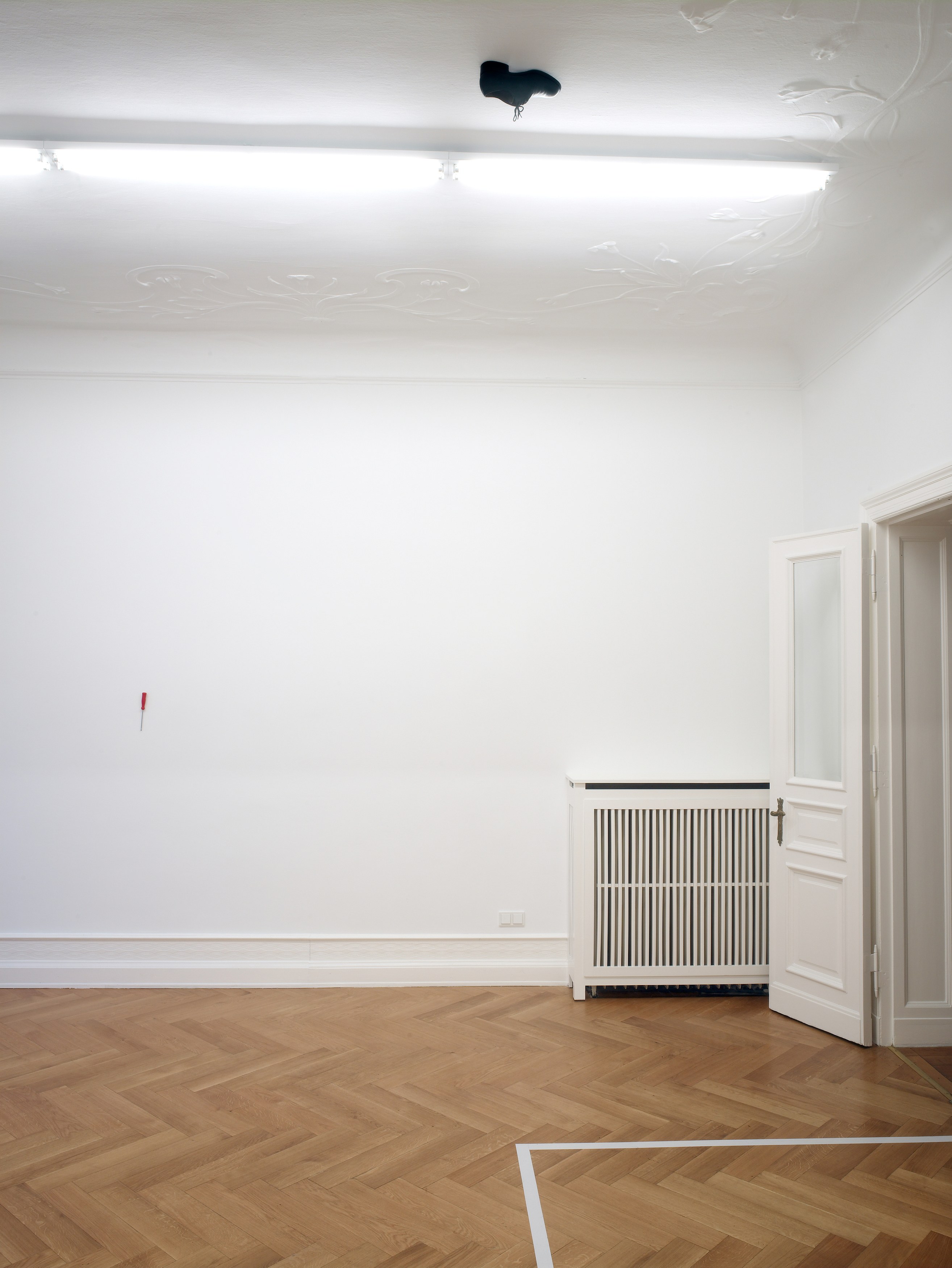 Henrik Olesen, How do I make myself a body? at Galerie Buchholz, Berlin, photo 4