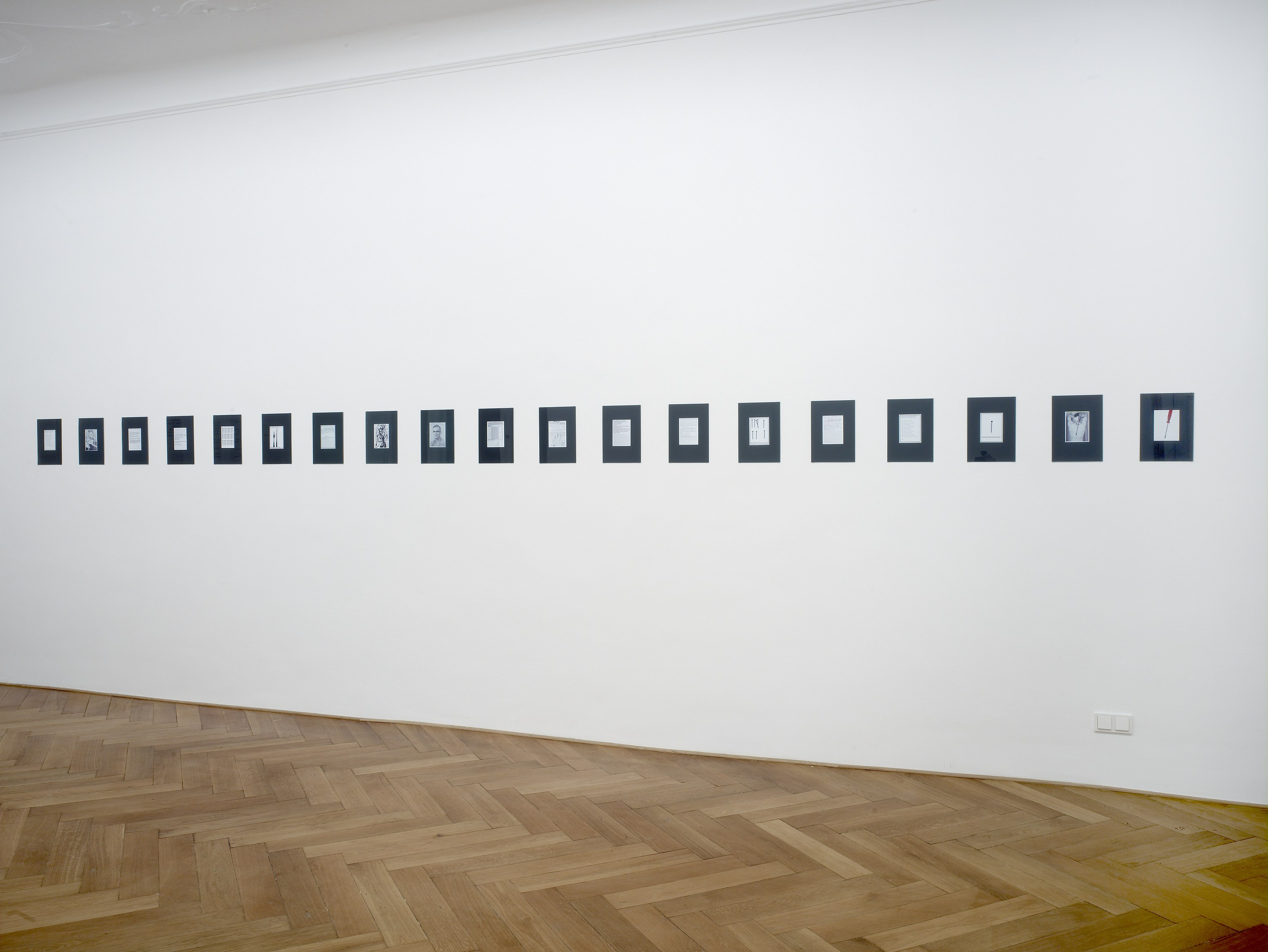 Henrik Olesen, How do I make myself a body? at Galerie Buchholz, Berlin, photo 19