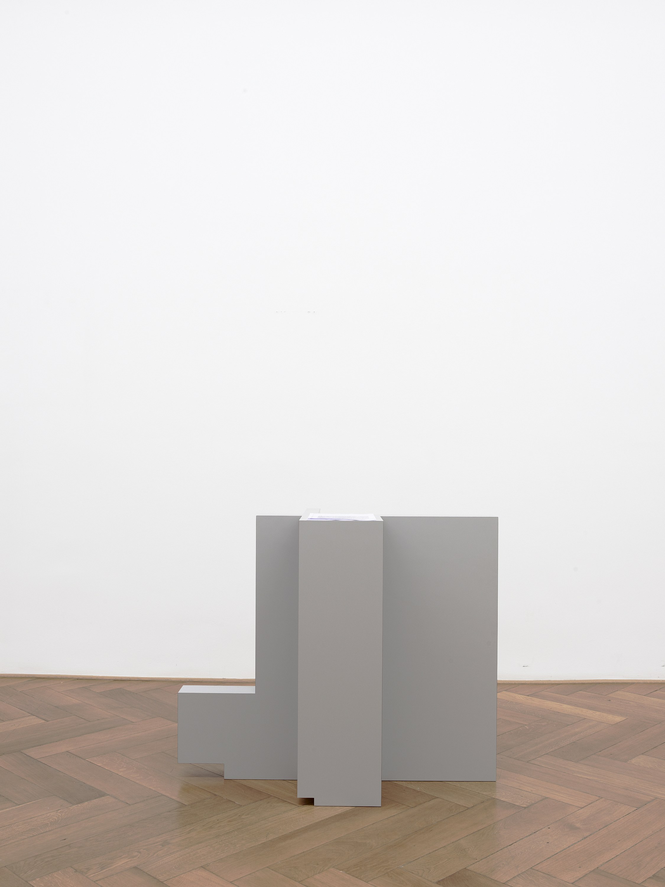 Cheyney Thompson, Pedestals, Bias-cut, /Robert Macaire/, Chronochromes at Galerie Buchholz, Berlin, photo 18
