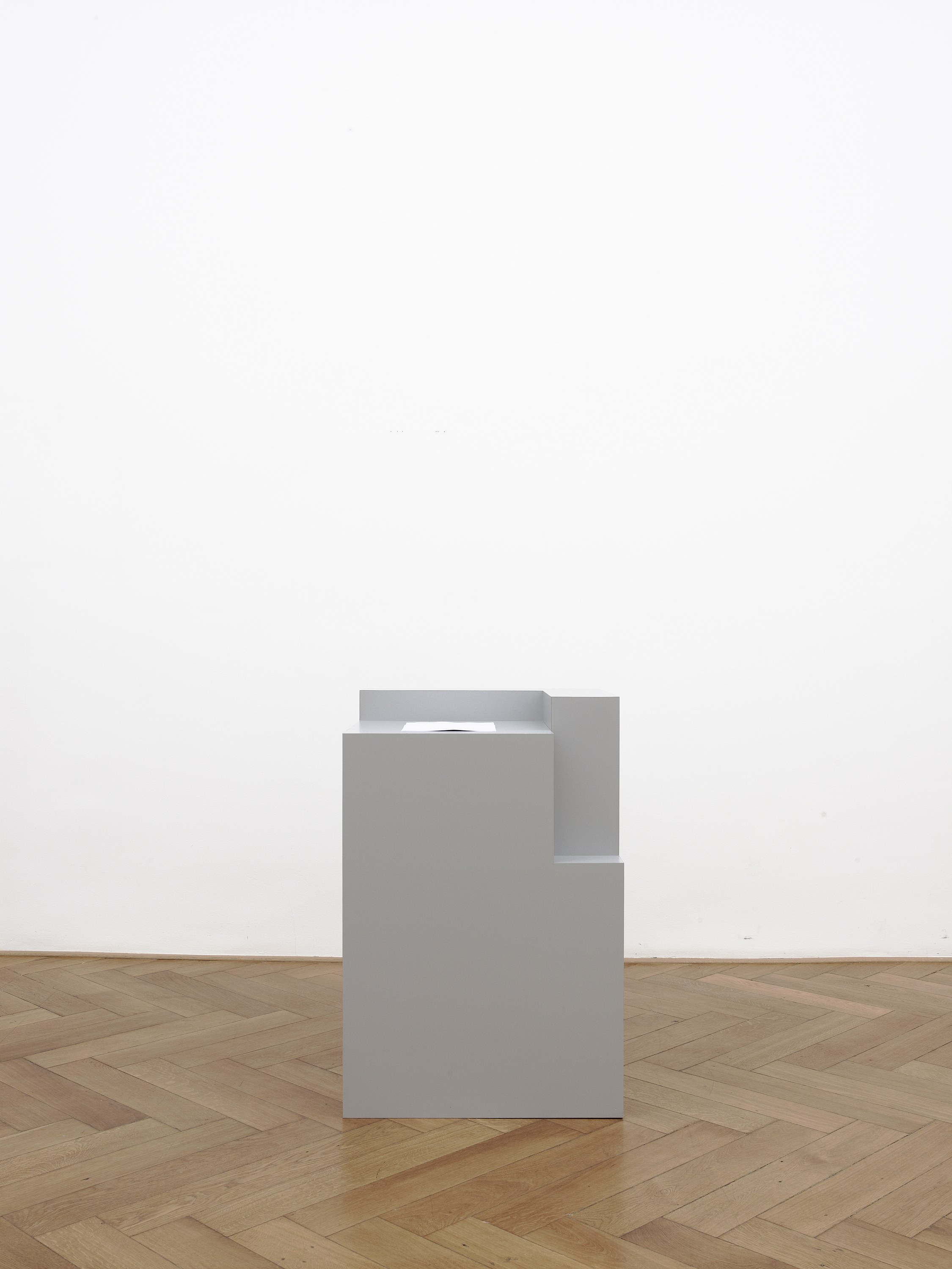 Cheyney Thompson, Pedestals, Bias-cut, /Robert Macaire/, Chronochromes at Galerie Buchholz, Berlin, photo 20