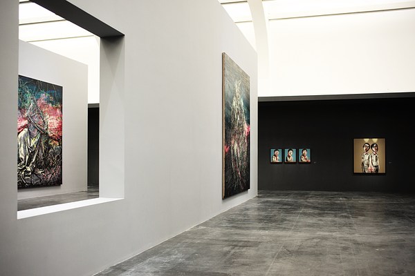 Image 4 of 41