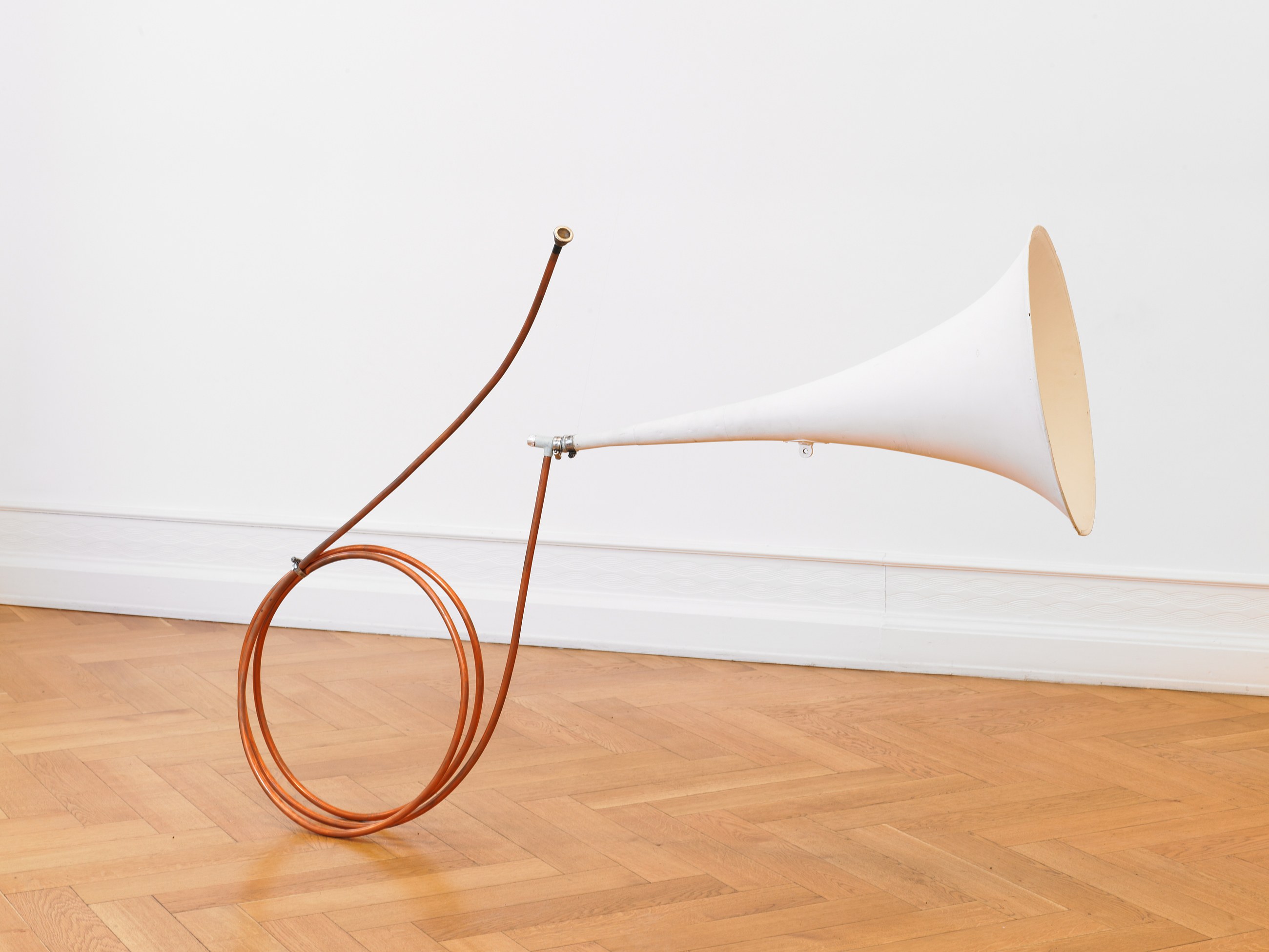 Tony Conrad, Invented Acoustical Tools at Galerie Buchholz, Berlin, photo 3