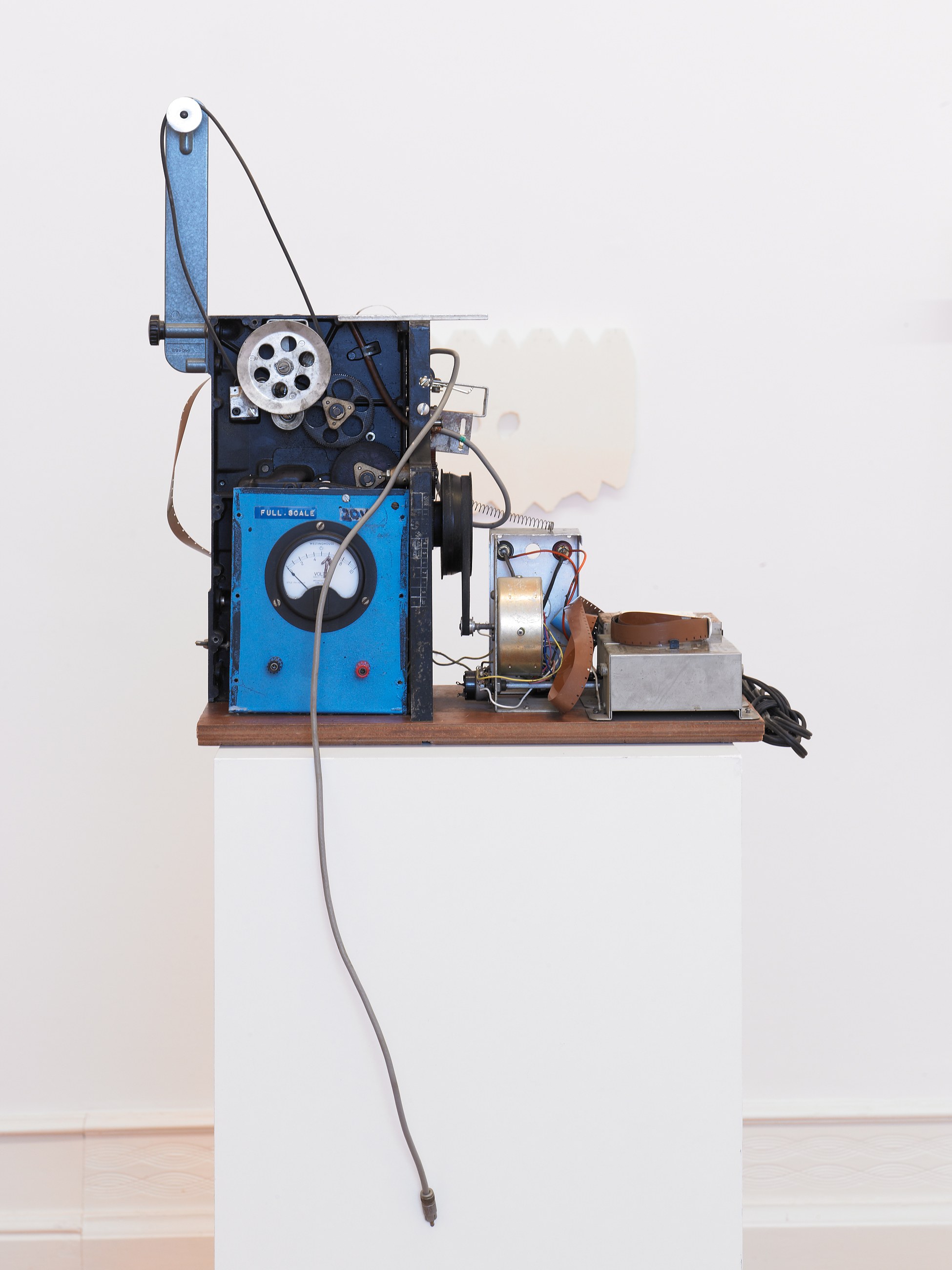 Tony Conrad, Invented Acoustical Tools at Galerie Buchholz, Berlin, photo 23