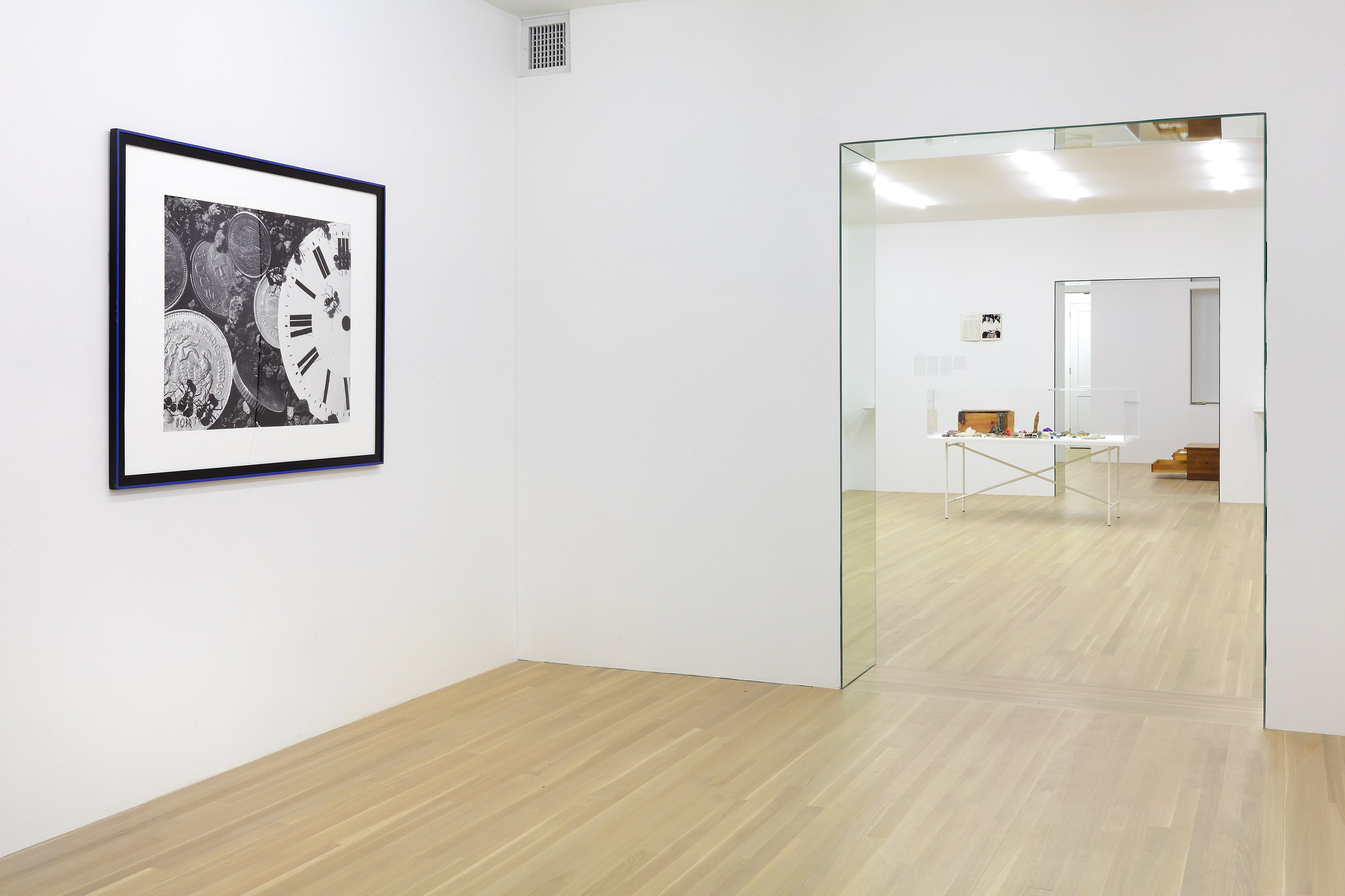 Julie Ault, afterlife at Galerie Buchholz, Berlin, photo 4