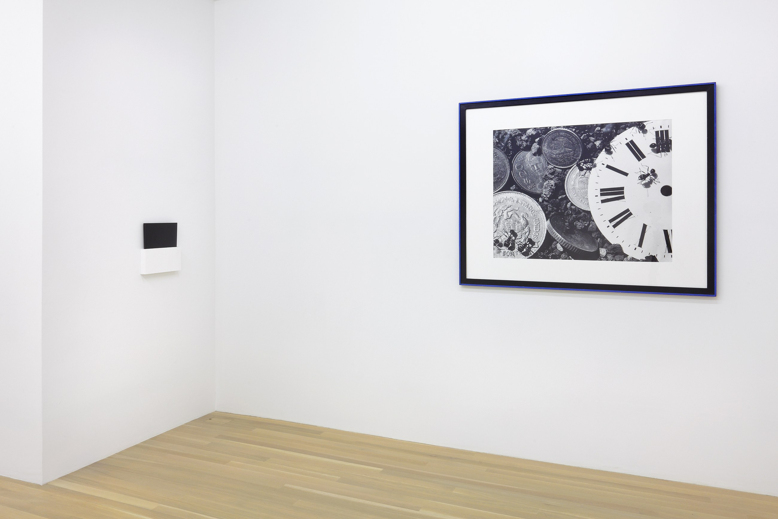 Julie Ault, afterlife at Galerie Buchholz, Berlin, photo 6