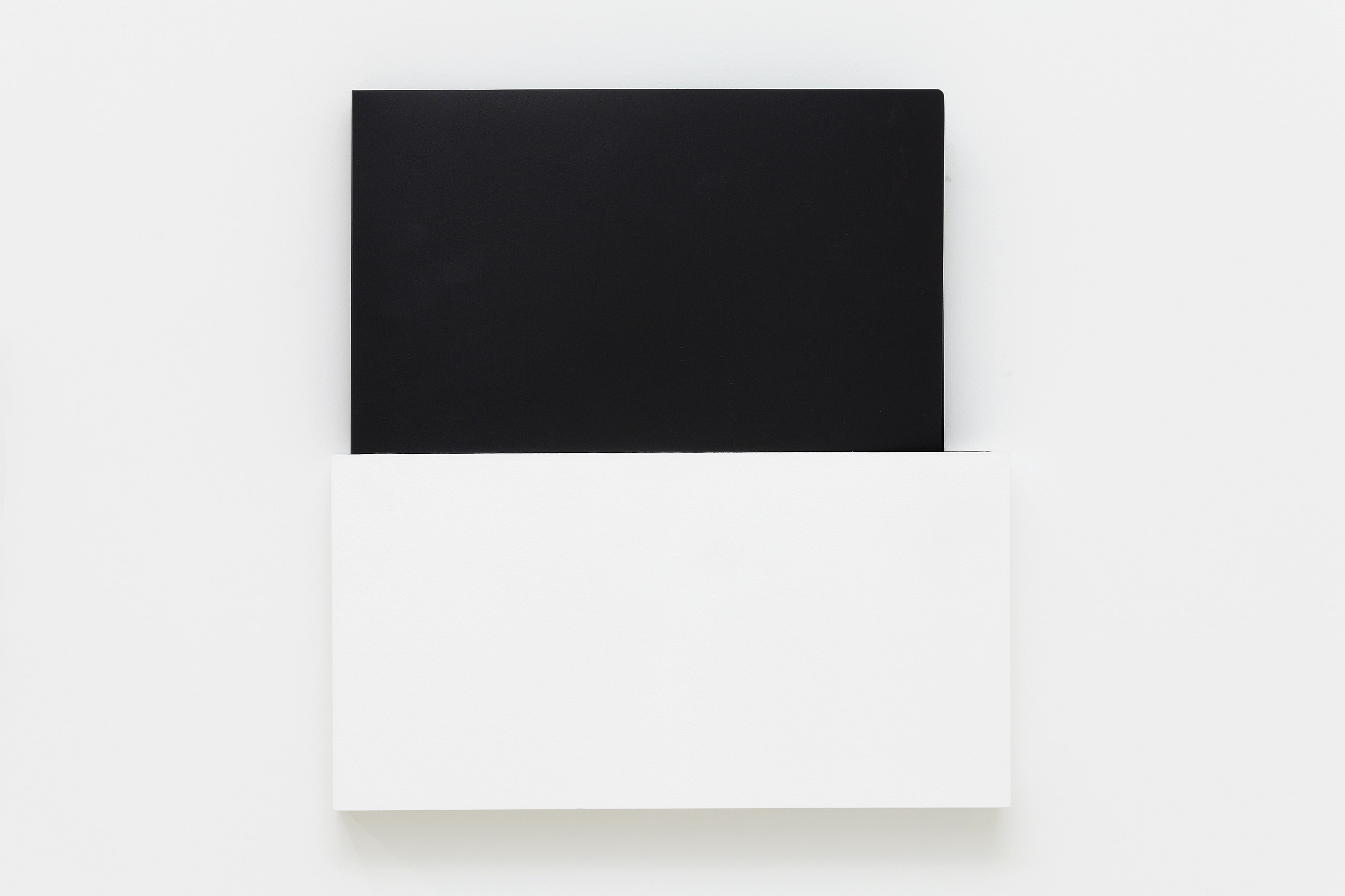 Julie Ault, afterlife at Galerie Buchholz, Berlin, photo 7