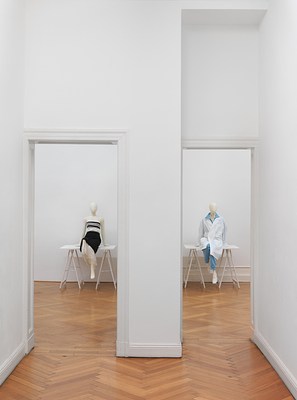 Image 1 of 18