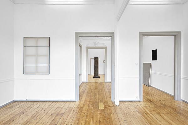 Image 7 of 26