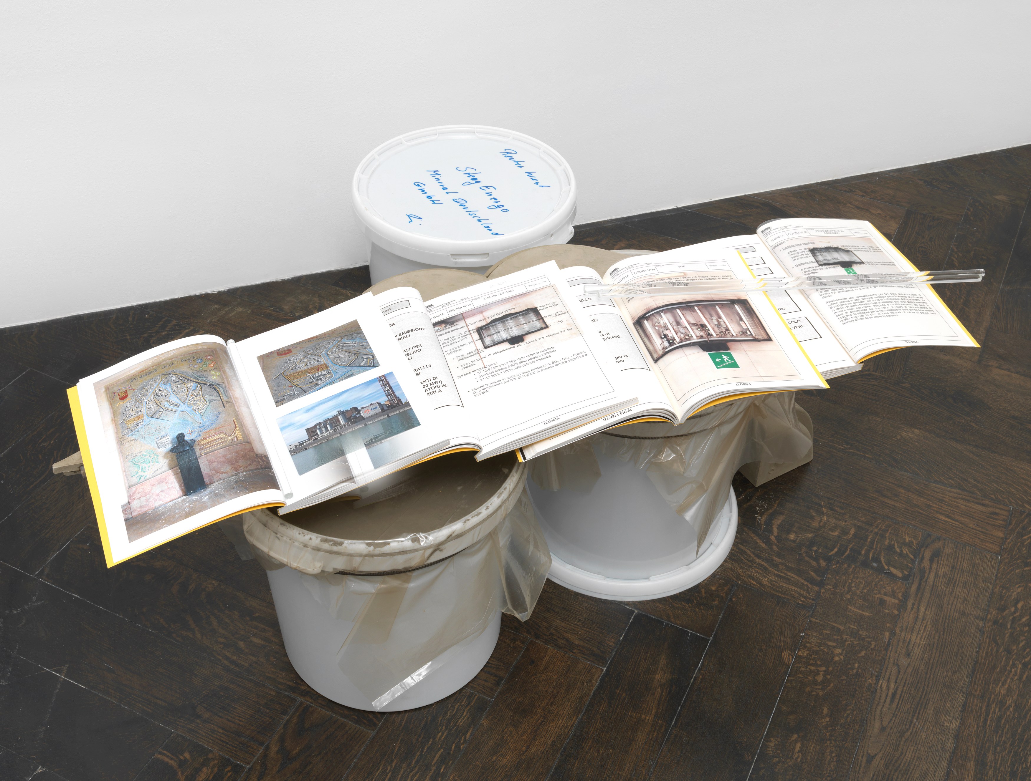 Sam Lewitt, FILLER at Galerie Buchholz, Berlin, photo 21
