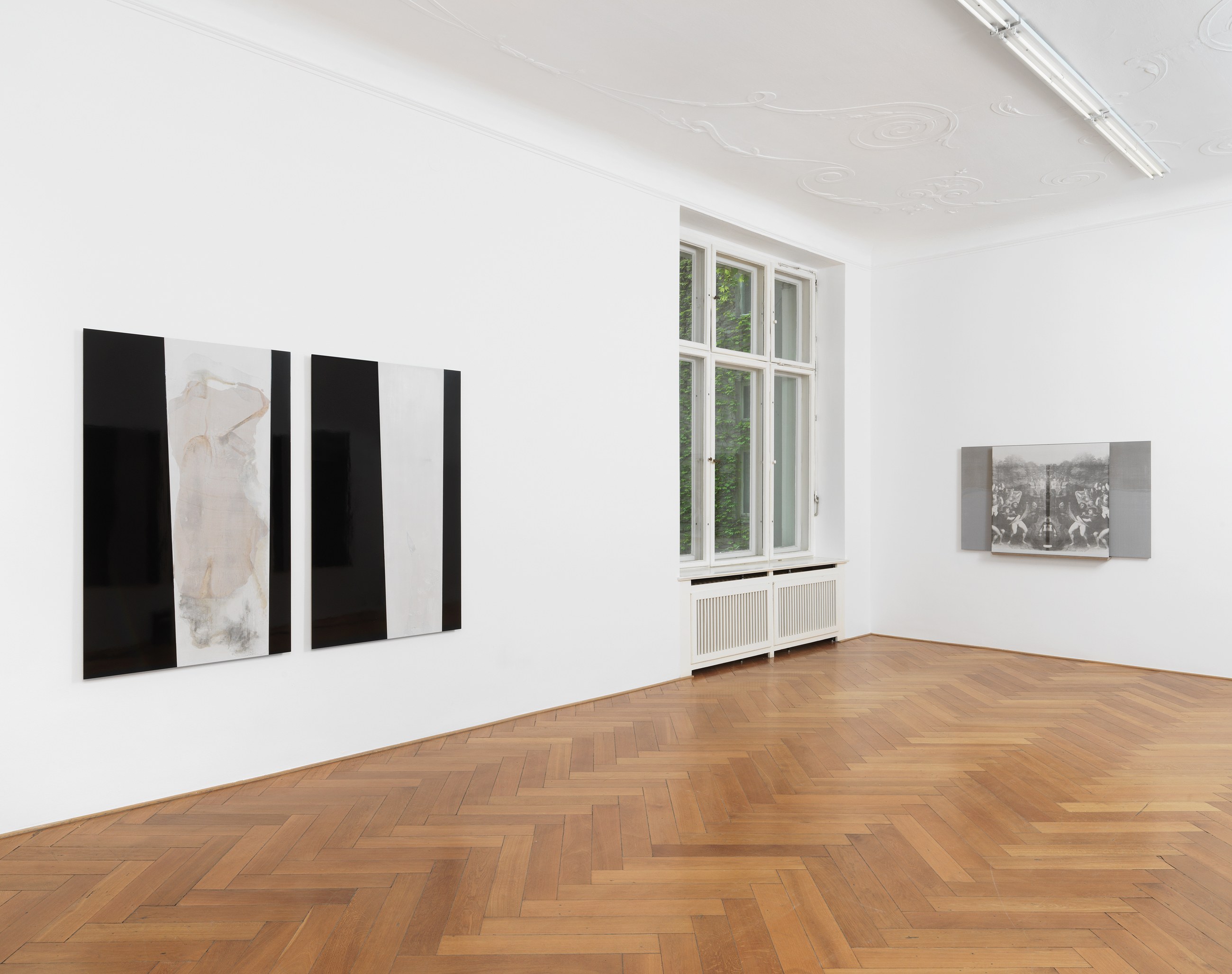 R. H. Quaytman, An Evening, Chapter 32 at Galerie Buchholz, Berlin, photo 17