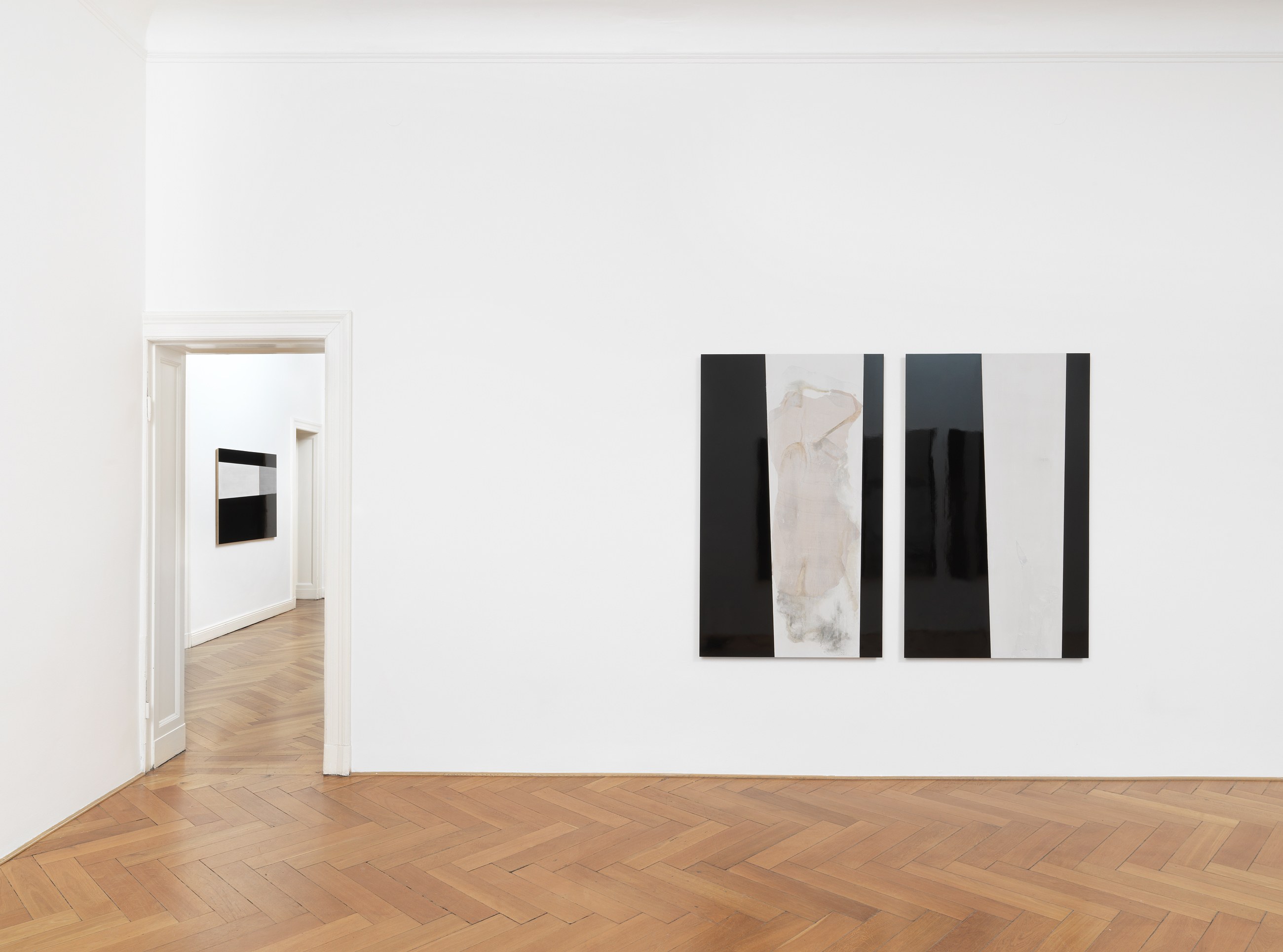 R. H. Quaytman, An Evening, Chapter 32 at Galerie Buchholz, Berlin, photo 22