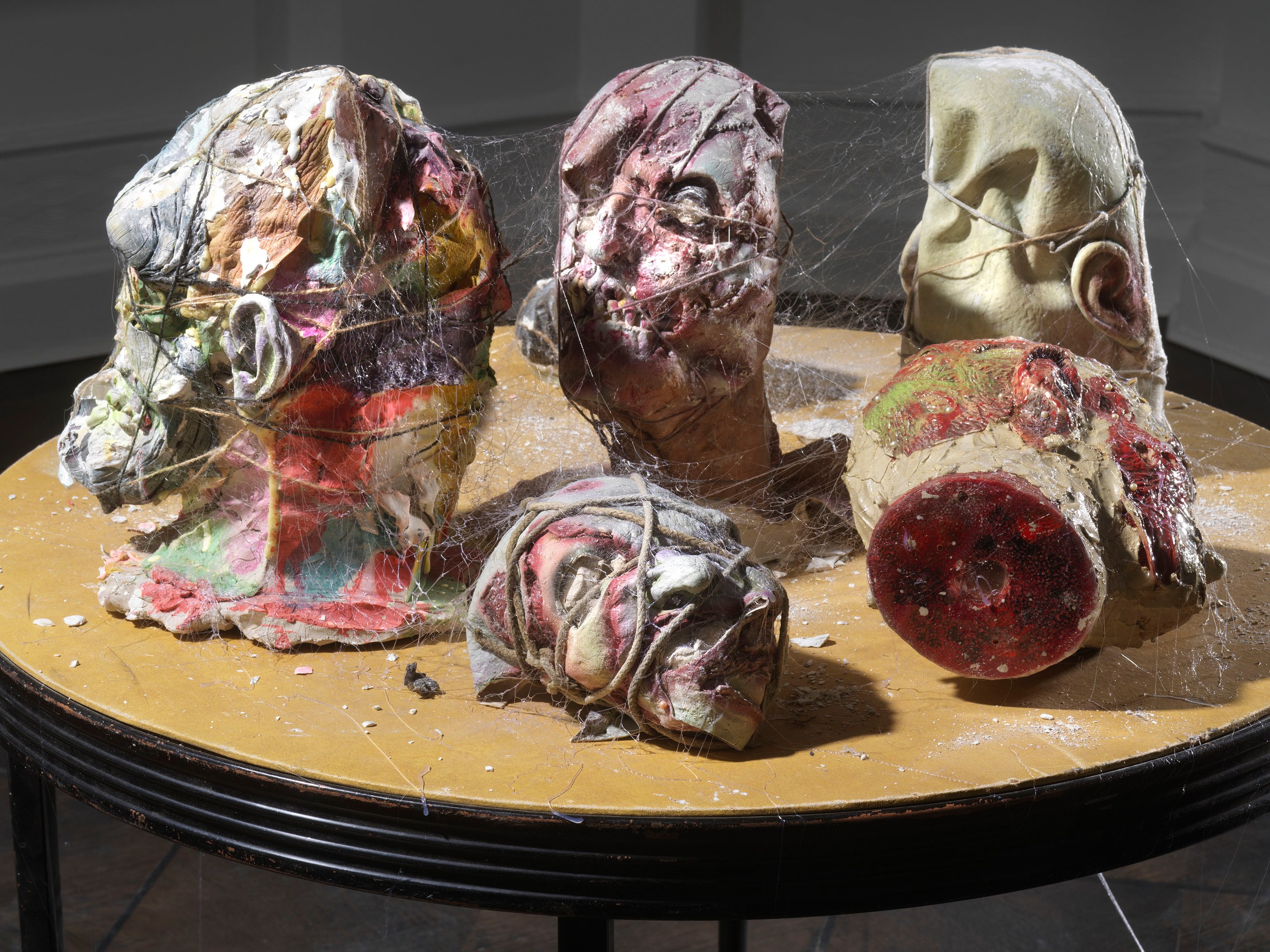 Richard Hawkins, To the House of Shibusawa at Galerie Buchholz, Berlin, photo 3