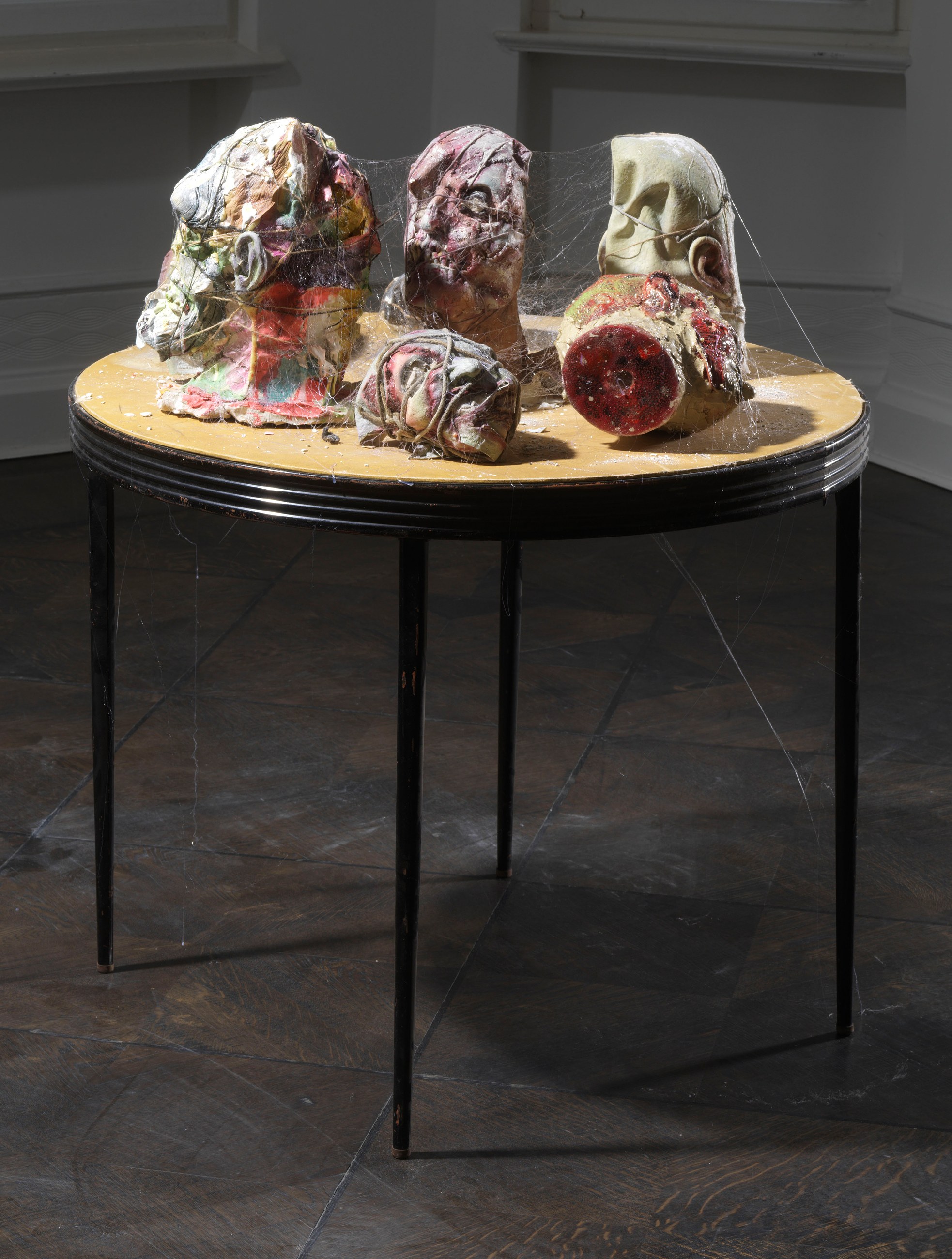 Richard Hawkins, To the House of Shibusawa at Galerie Buchholz, Berlin, photo 2