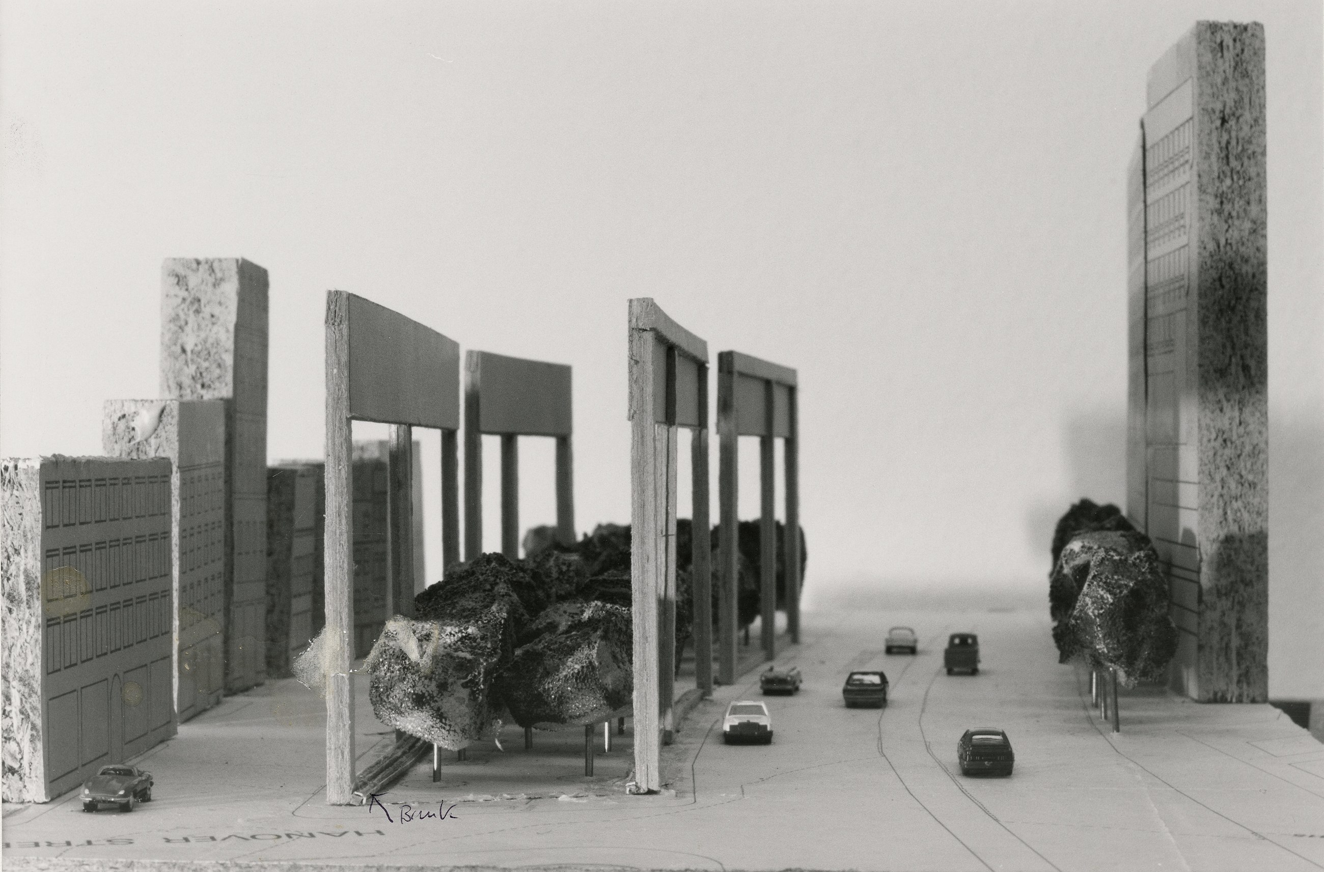 Isa Genzken, Projects for Outside at Galerie Buchholz, Berlin, photo 77