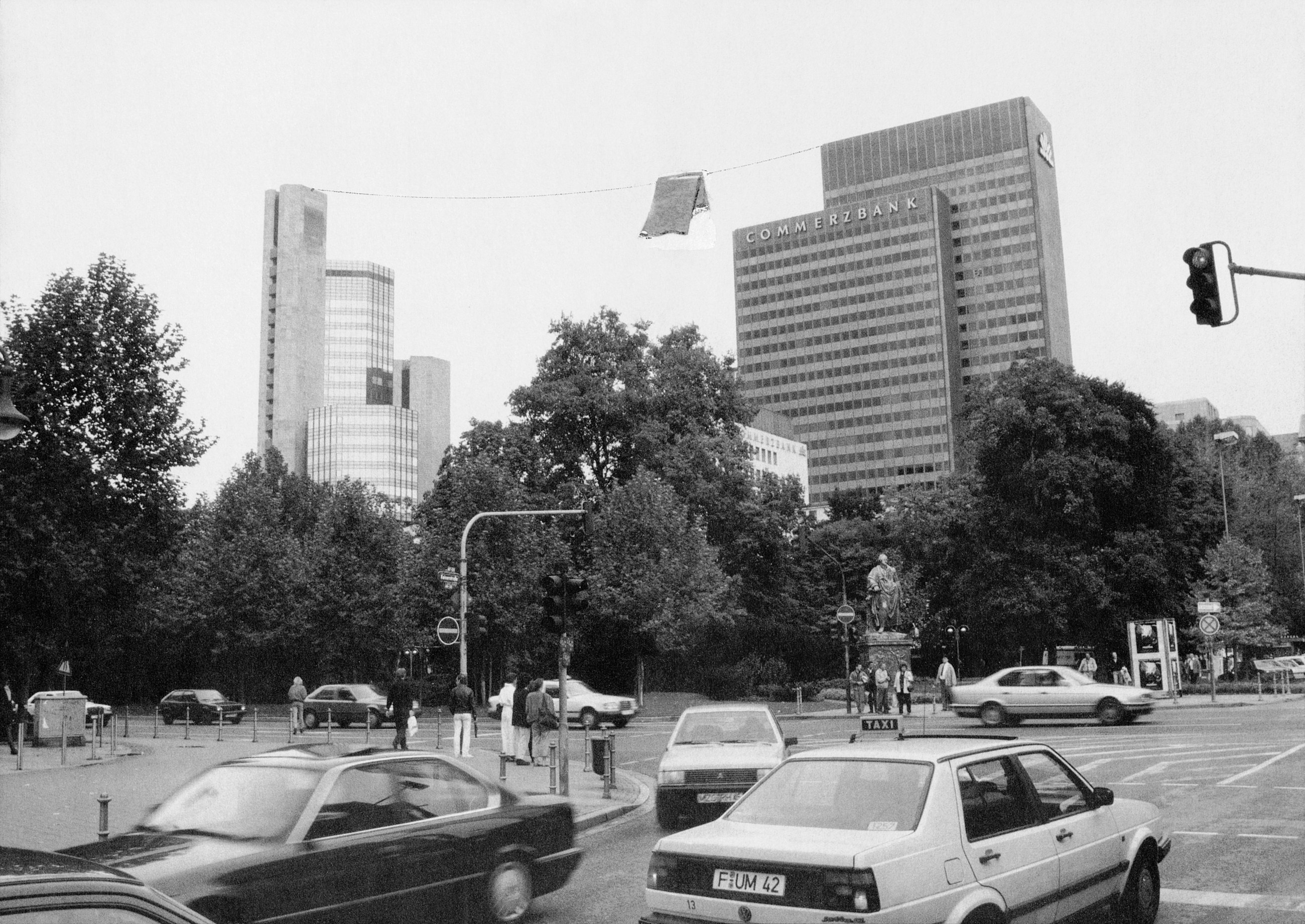 Isa Genzken, Projects for Outside at Galerie Buchholz, Berlin, photo 98